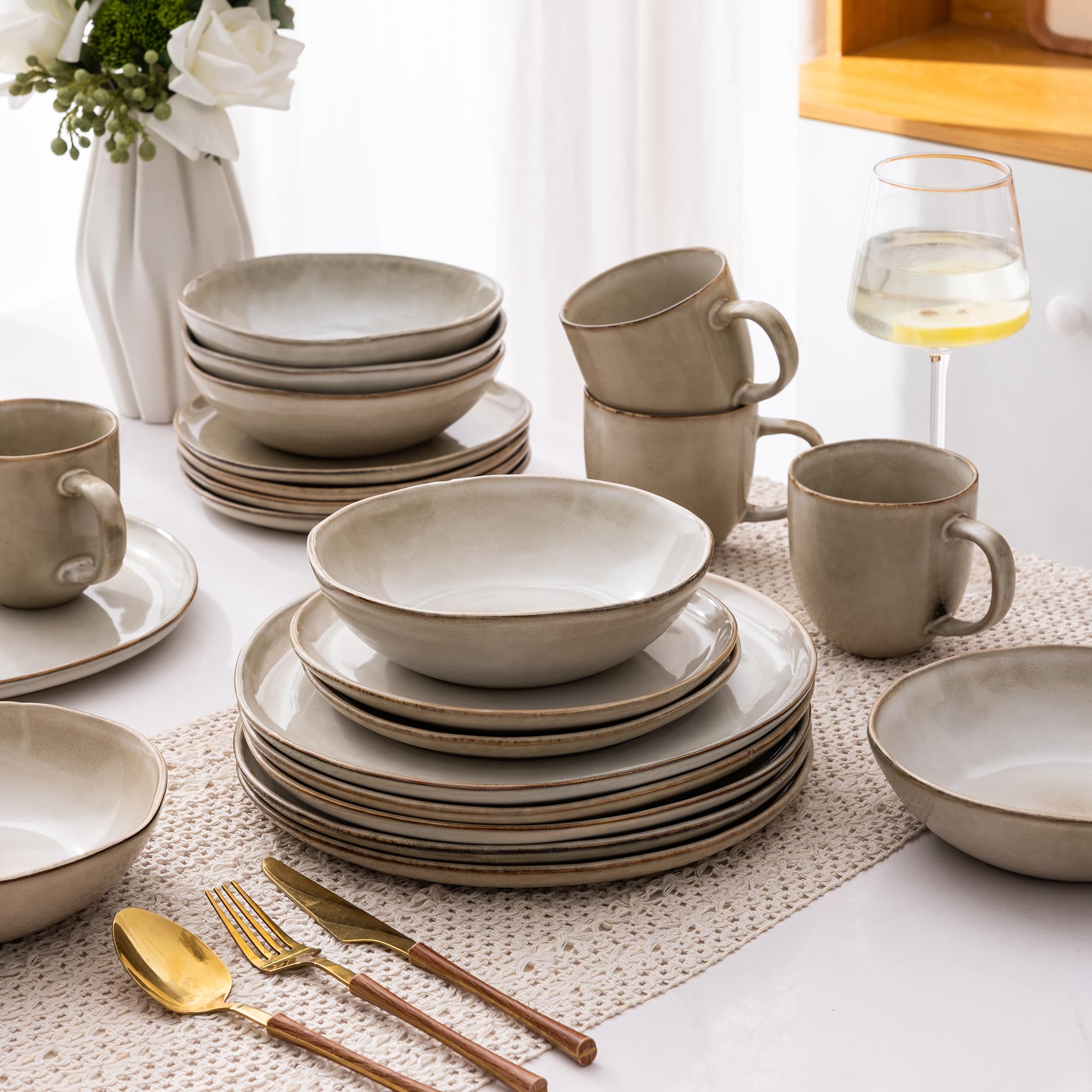 AmorArc 18-Piece Ceramic Dinnerware Set - Handmade Reactive Glaze Plates & Bowls, Chip & Crack Resistant | Dishwasher & Microwave Safe | Service for 6 | Perfect for Family Dinners, Restaurants & Special Occasions