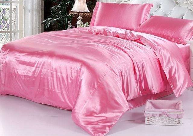 Luxury Silk Satin Comforter - 300 GSM Down Alternative Bedding Set | Box Stitched Hotel Quality Quilt | Ultra Soft & Fluffy | Machine Washable | King/Cal King Size in Sage Green | Perfect for Master Bedrooms, Guest Rooms & Luxury Hotels