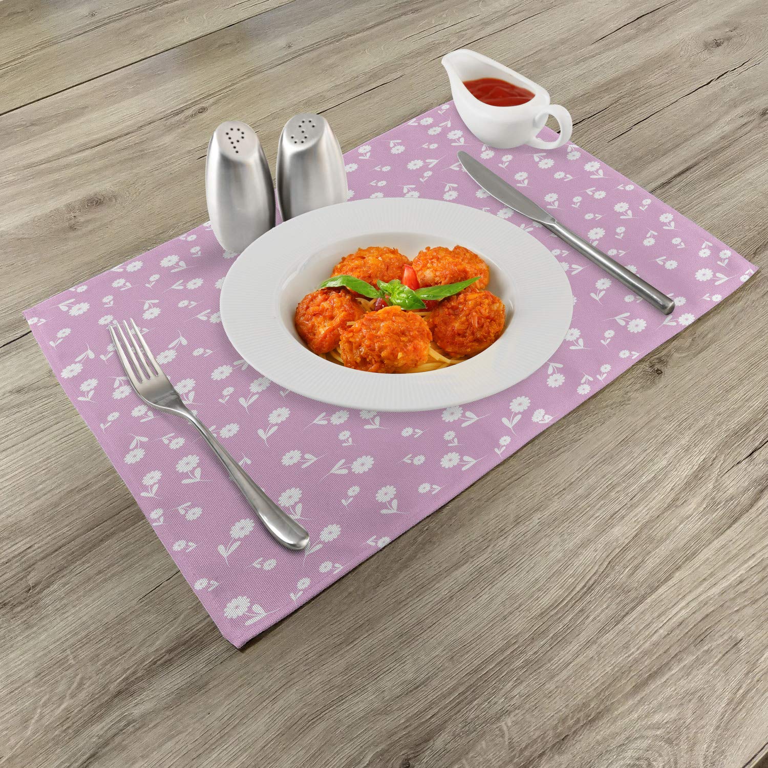 Ambesonne 4-Pack Mauve Floral Heart Leaf Placemats - Western Inspired Nature Motifs, Washable Fabric Table Mats for Dining Room & Kitchen Decor (Lilac/White) - Perfect for Dinner Parties, Holiday Gatherings & Everyday Use