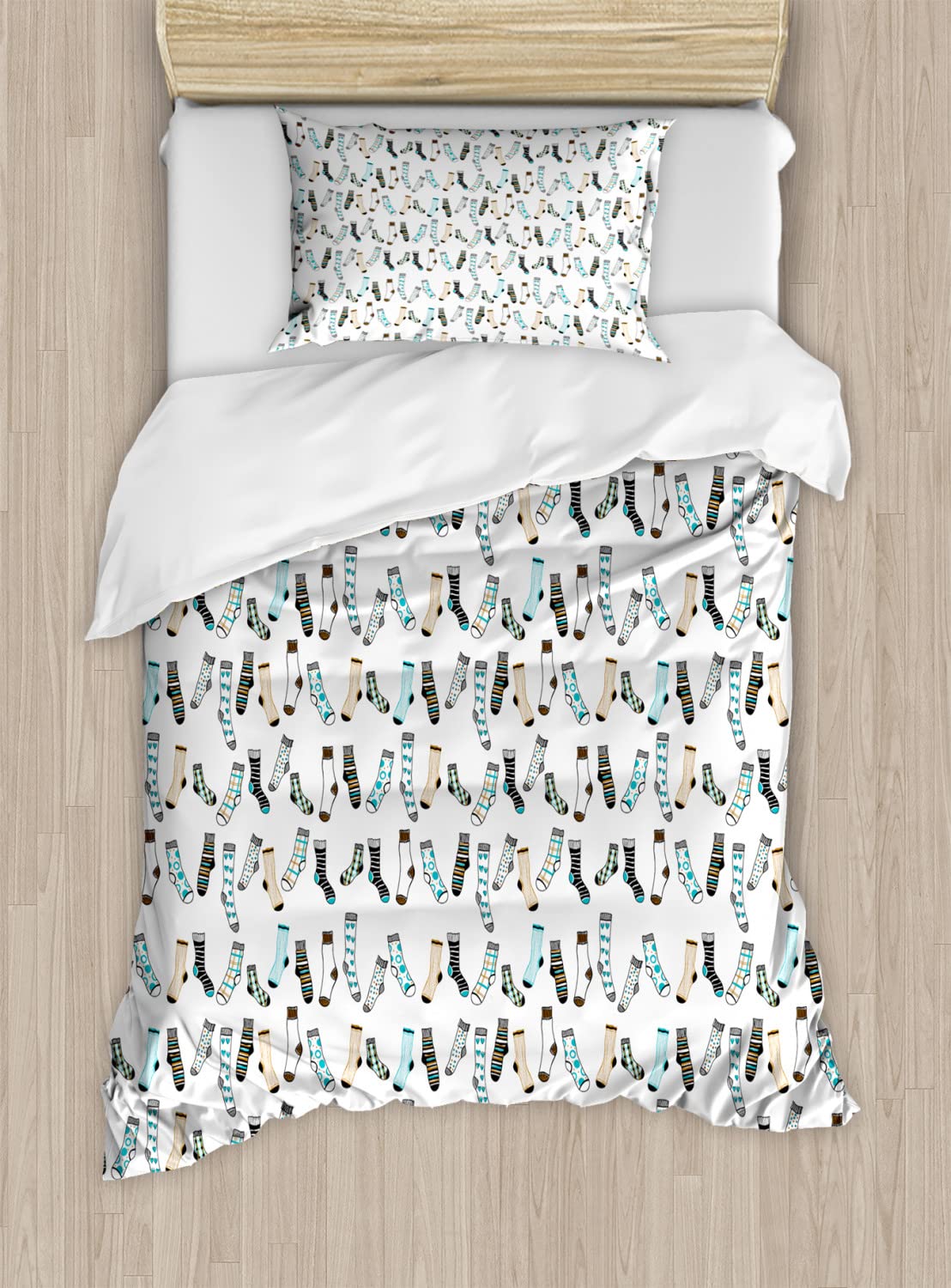 Ambesonne Cartoon Duvet Cover Set - Funny Laundry Themed Bedding with Sock Design, 2 Duvet Covers & 4 Pillowcases, 2-Pack California King Size in Dark Blue & Beige - Perfect for Teen Bedrooms, College Dorms & Themed Guest Rooms