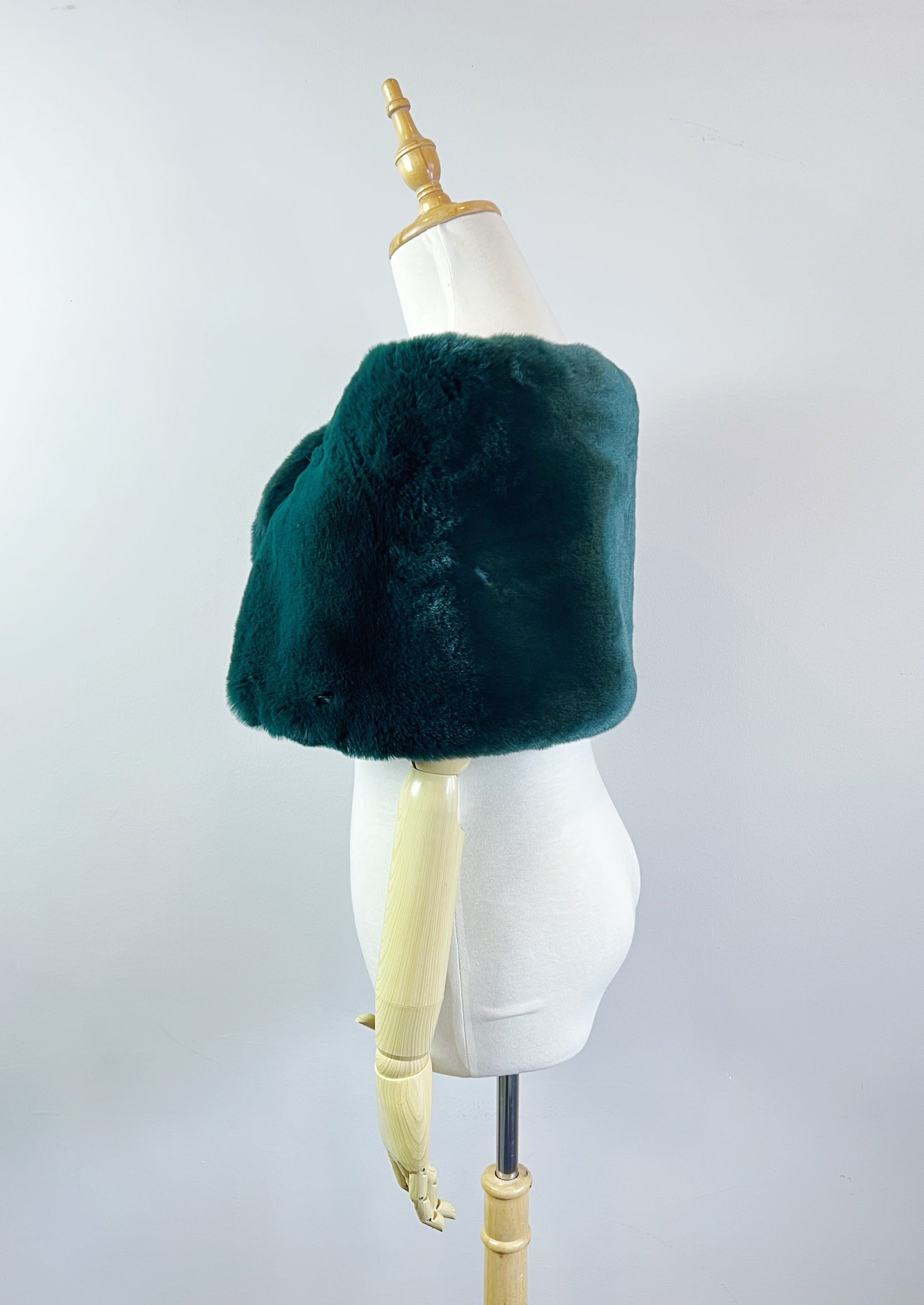Vintage Green Fur Wrap - Soft & Luxurious Serena Grn05 Shawl - Custom Made to Order - Perfect for Weddings, Parties & Winter Fashion