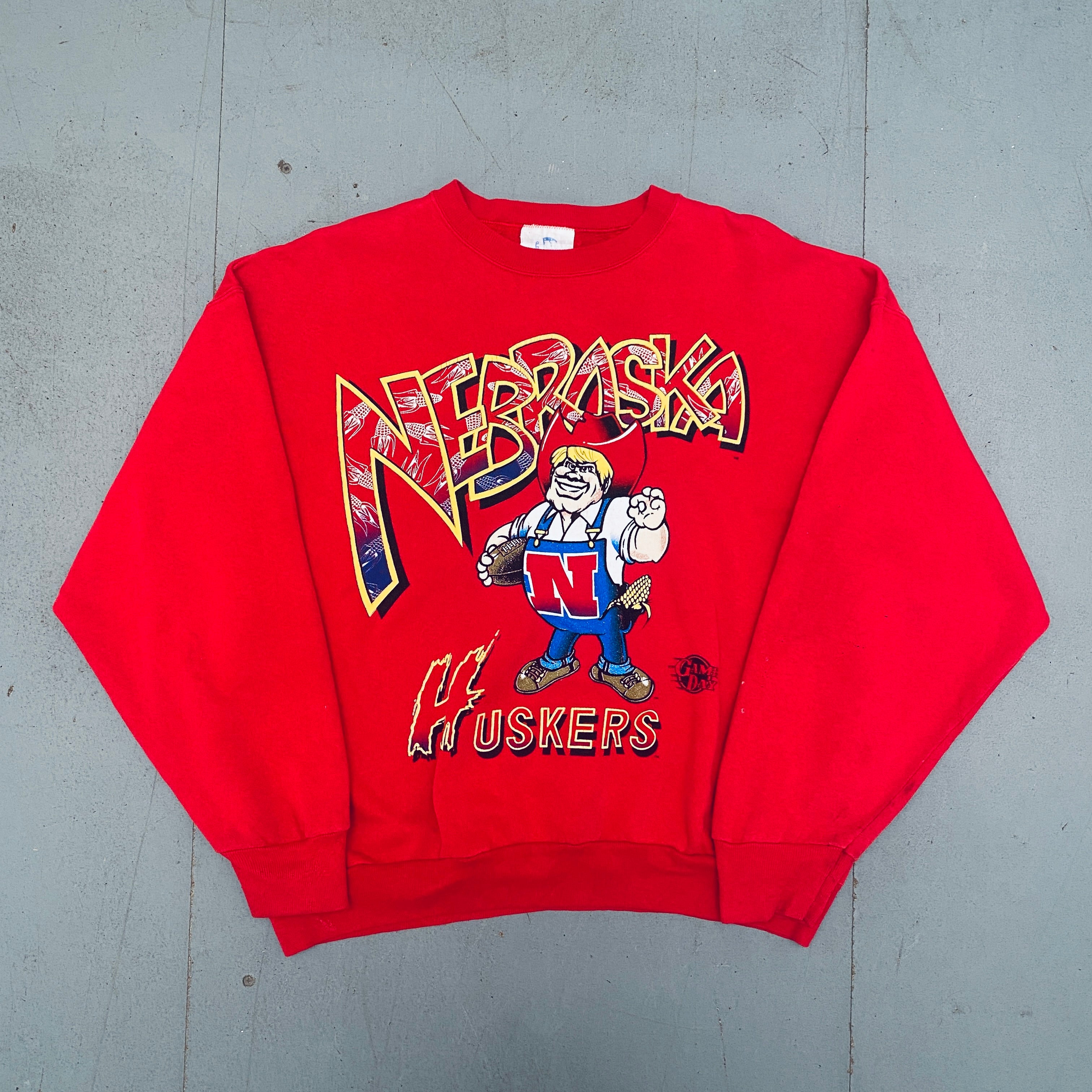Vintage 1990s Nebraska Cornhuskers Graphic Spellout Sweatshirt - XL Size | Retro College Football Fan Apparel for Game Day & Casual Wear