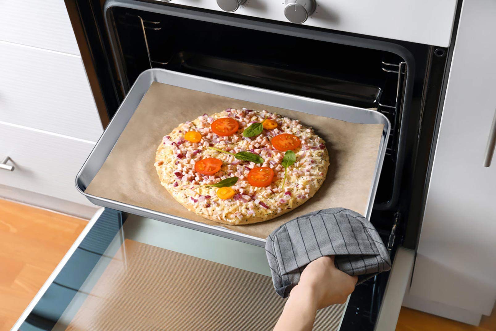 TeamFar 2-Piece Stainless Steel Baking Sheet Set – Non-Toxic, Rust-Free Cookie Pans with Mirror Finish | Easy to Clean & Dishwasher Safe | Perfect for Cookies, Pastries, and Roasting Vegetables