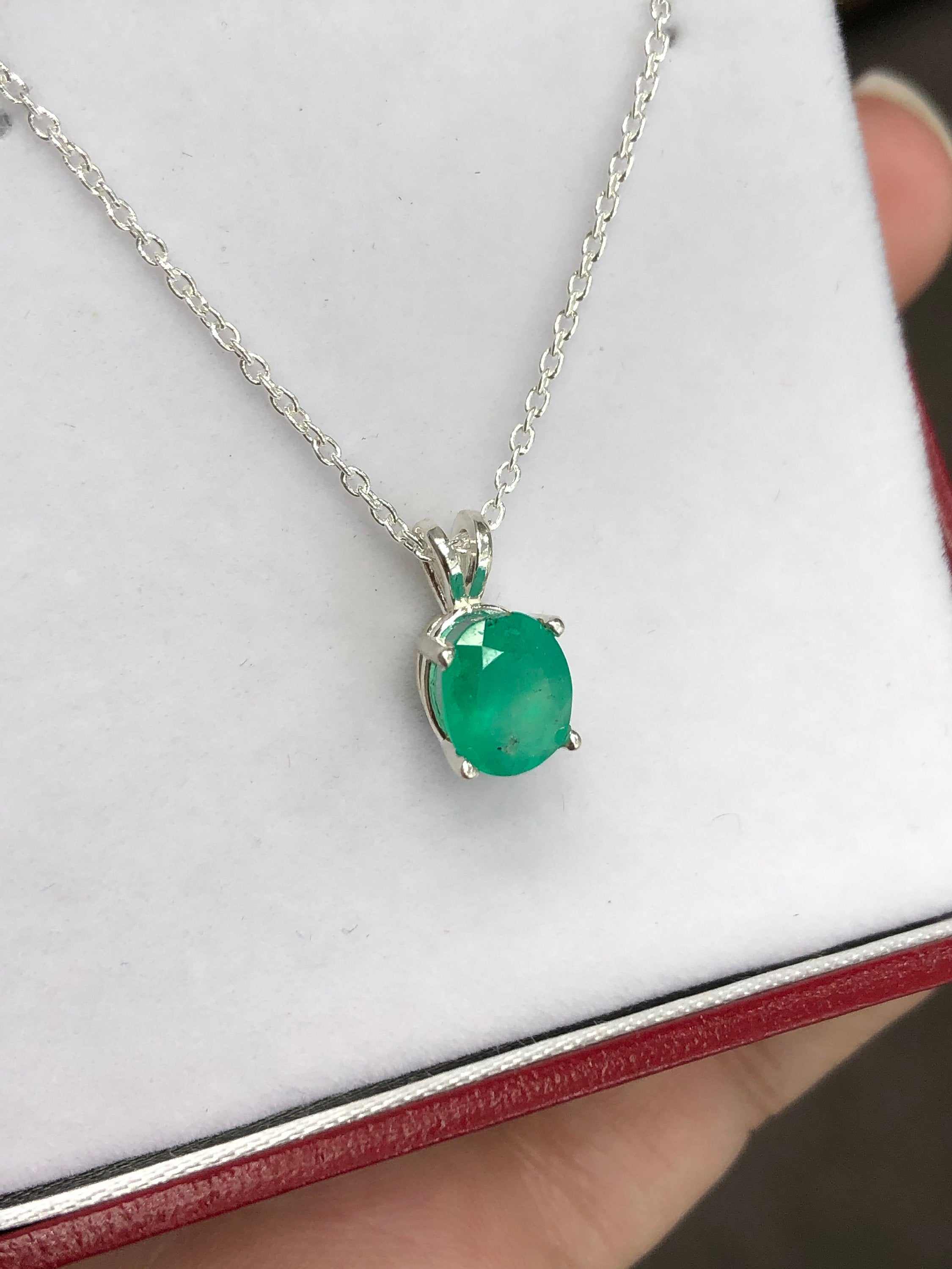 1.60 Carat MAY Emerald Oval Cut Pendant Necklace in 925 Sterling Silver - Elegant Jewelry Gift for Women, Perfect for Weddings, Anniversaries & Special Occasions