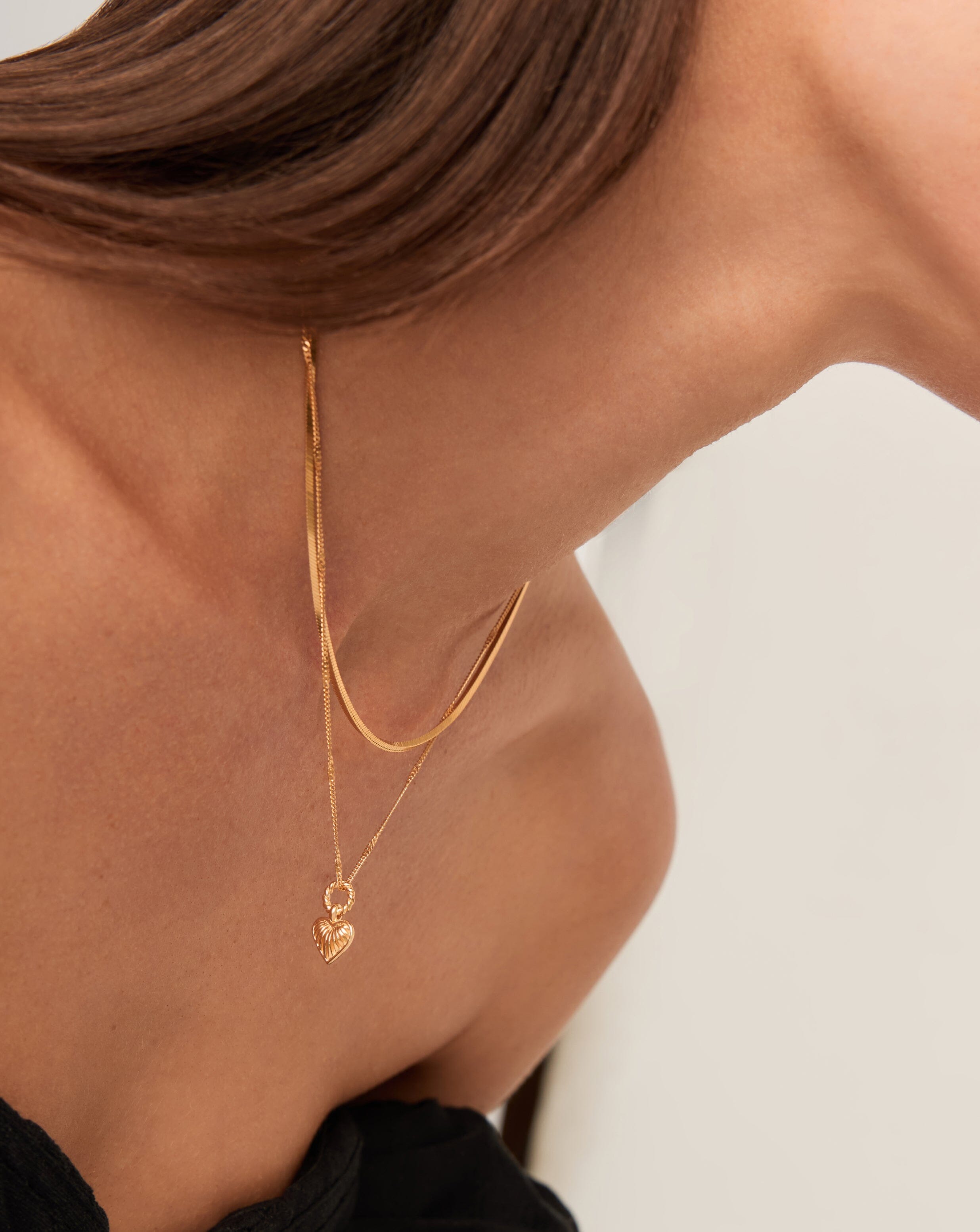 Mini Ridge Heart Charm Pendant Necklace for Women - Dainty Gold/Silver Layering Jewelry Gift for Valentine's Day, Anniversary & Everyday Wear