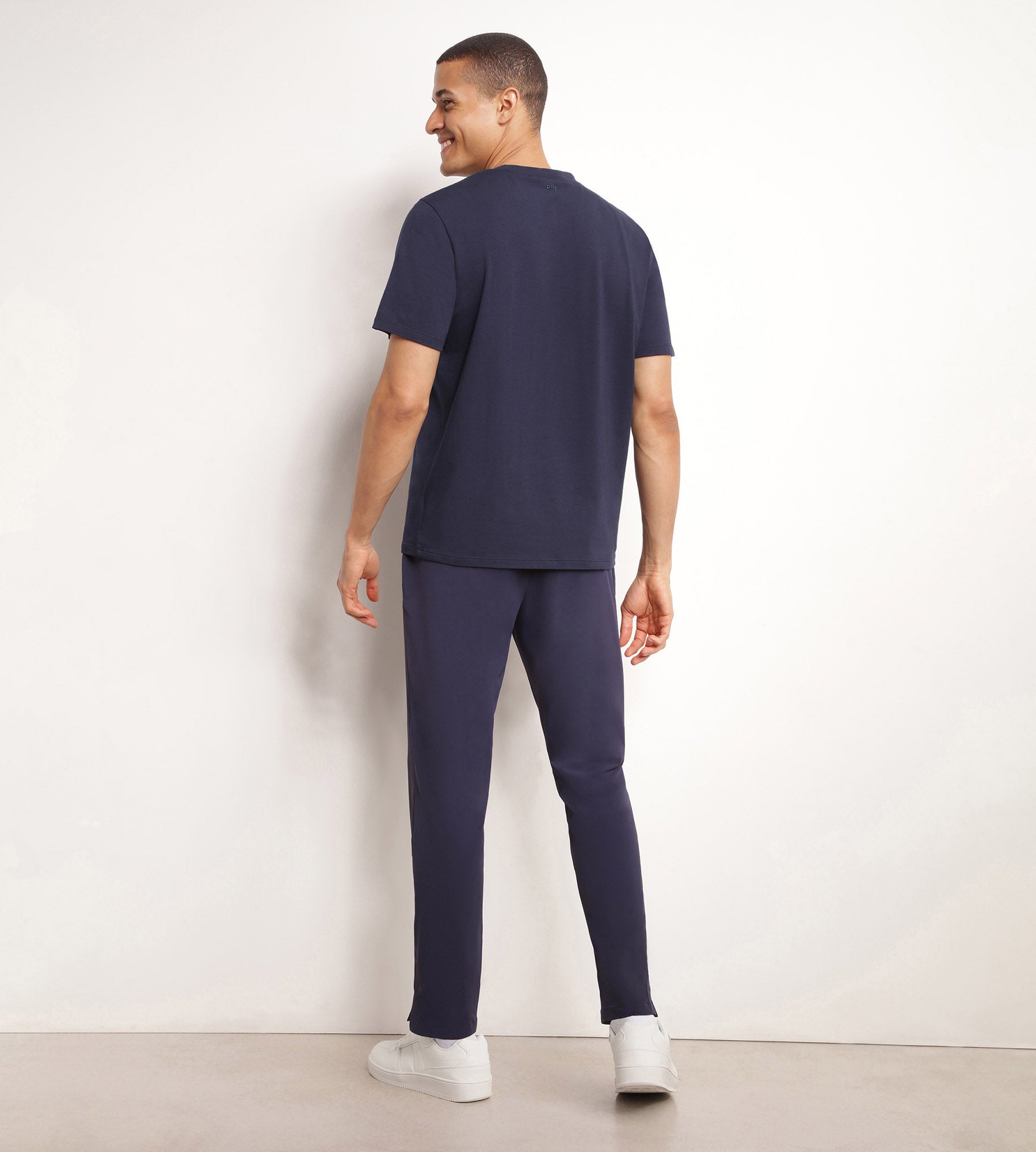 Men's Thermoregulating Sport T-Shirt - Night Blue Jersey Fabric - Moisture Wicking & Breathable for Running, Gym & Outdoor Activities