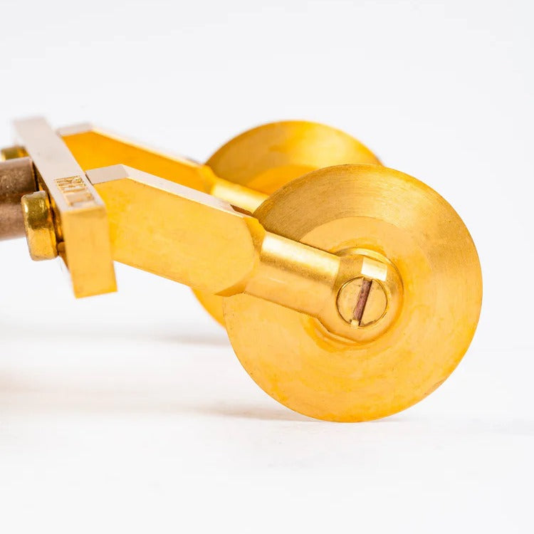 La Gondola Double Smooth Brass Roller Cutter - Premium Brass Crafting Tool for Leather, Fabric & Paper Cutting - Perfect for DIY Projects, Scrapbooking & Upholstery Work