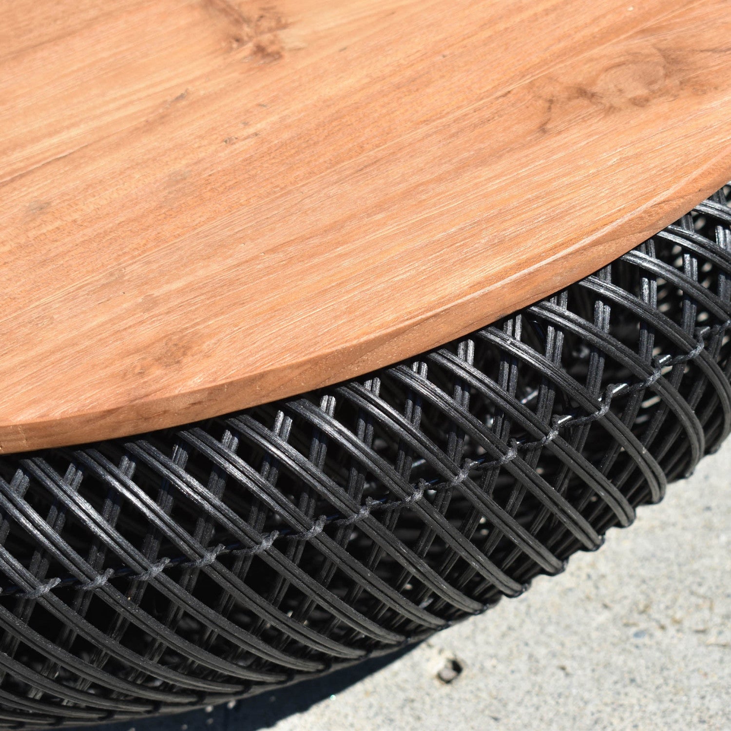 Modern Bayan Wave Coffee Table - Black Wooden Accent Table for Living Room, Perfect for Home Decor & Small Space Furniture
