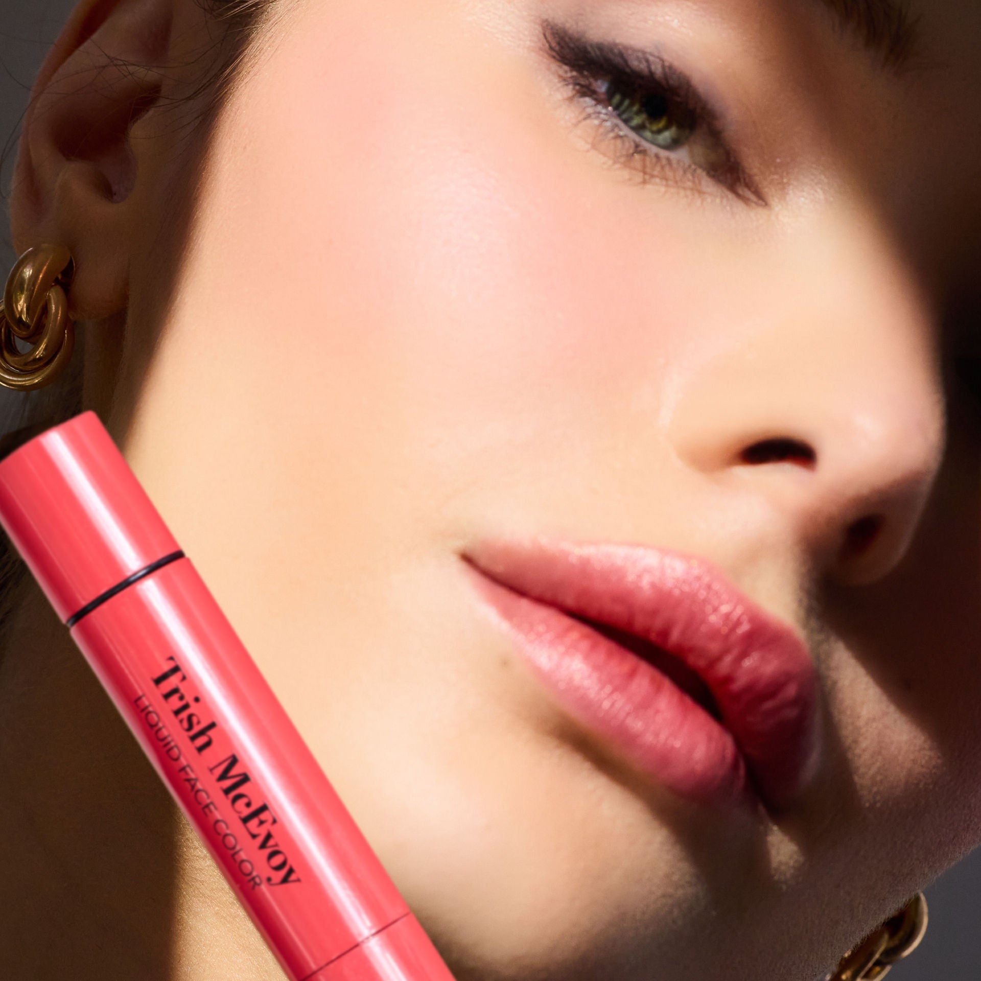 Liquid Face Color Makeup - Long Lasting & Waterproof Liquid Foundation for Flawless Coverage - Perfect for Daily Wear, Special Occasions & Photo Shoots