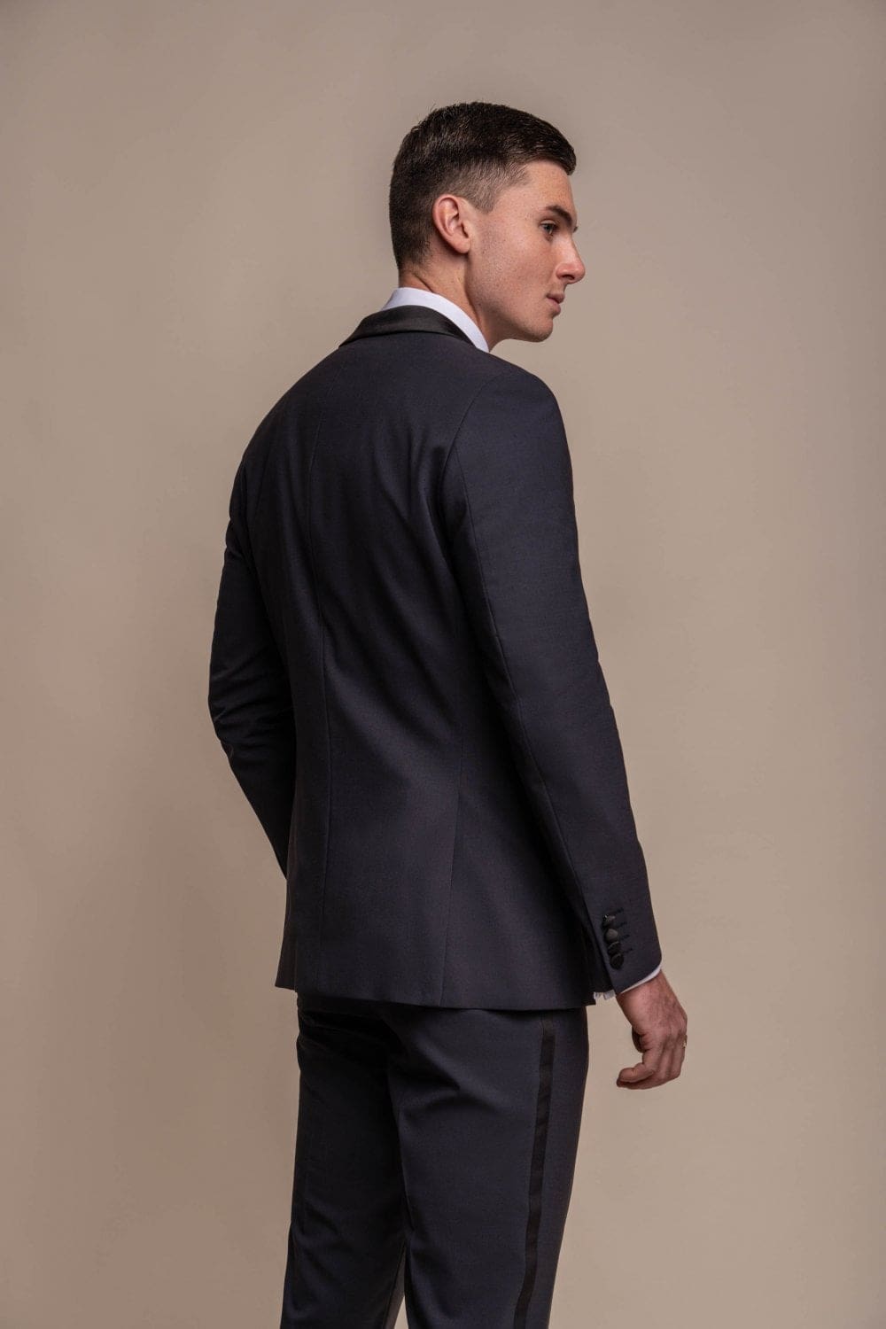Cavani Aspen Men's Navy 2 Piece Suit - Premium Slim Fit Business Suit for Weddings, Interviews & Formal Occasions