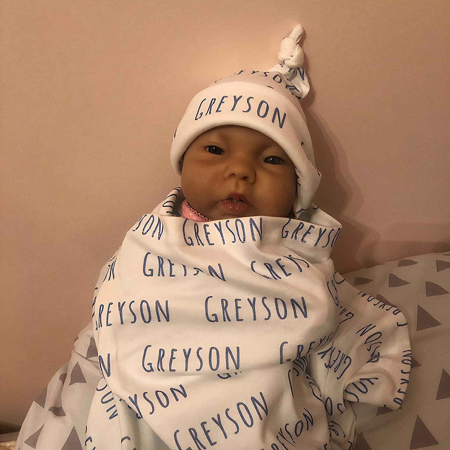 Personalized Baby Blanket with Name - Custom Boy & Girl Blankets for Newborns - Soft & Cozy Gift from Mom - Perfect for Nursery, Swaddling, and Photo Shoots