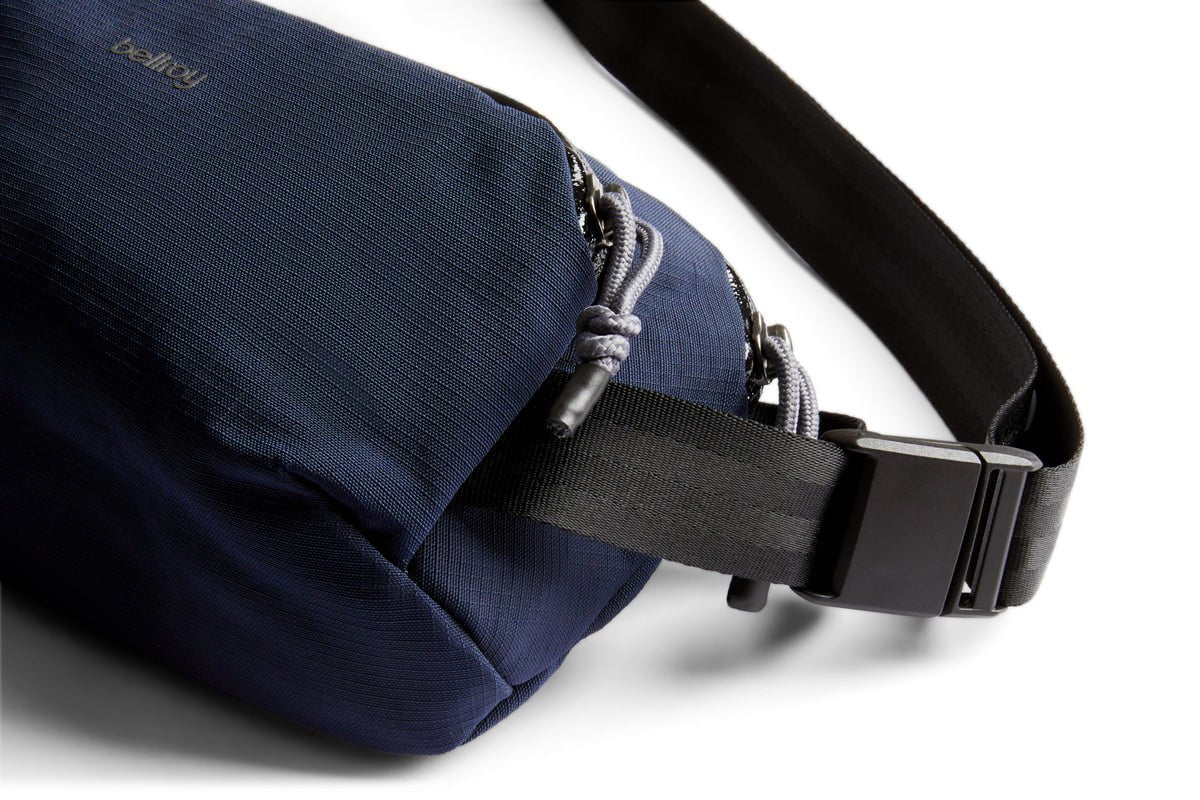 Bellroy Venture Ready Sling 2.5L Crossbody Bag - Lightweight & Water-Resistant Travel Pack for Men & Women - Perfect for Hiking, Commuting & Everyday Carry