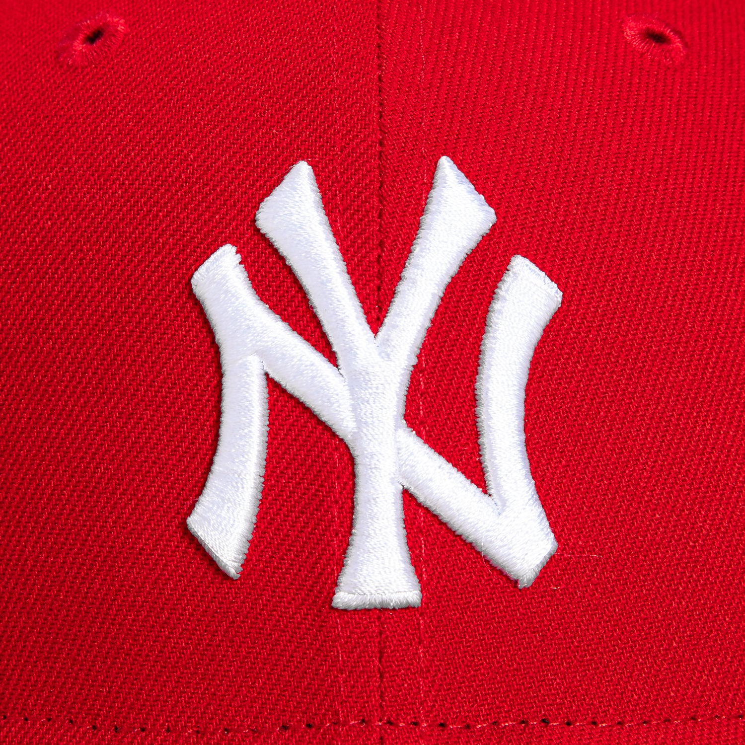 New Era 59Fifty New York Yankees Fitted Baseball Cap - Red, White & Blue Adjustable Snapback Hat for Men & Women | Perfect for Baseball Games, Streetwear Fashion & Yankees Fans Collection