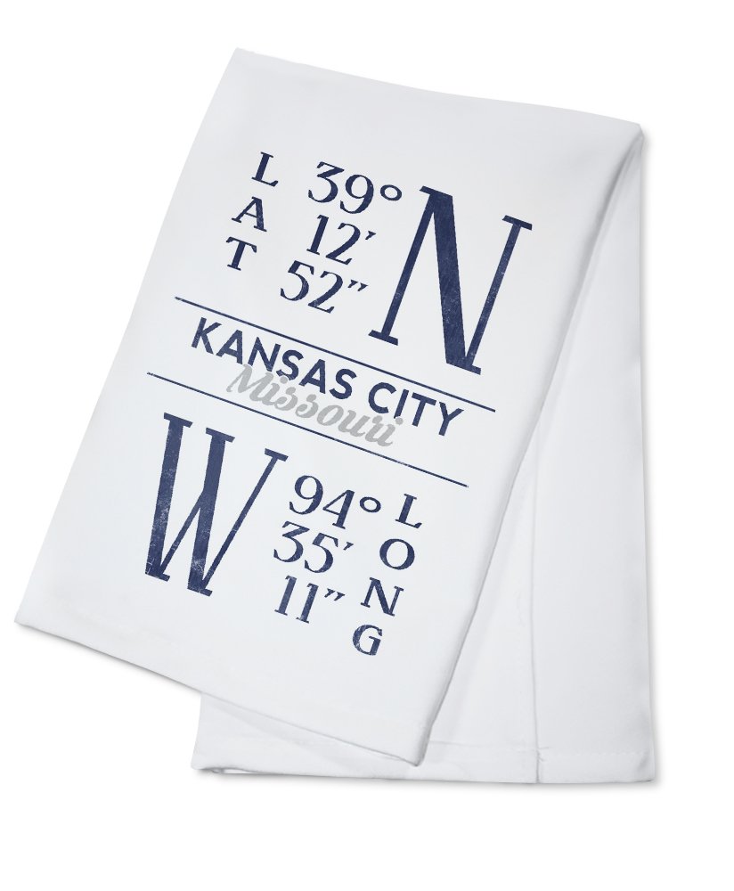 Kansas City Missouri Latitude & Longitude Blue Cotton Tea Towel - Decorative Hand Towel for Kitchen, Home Decor & Gift Giving - Perfect for Dish Drying, Wall Art & Housewarming Presents
