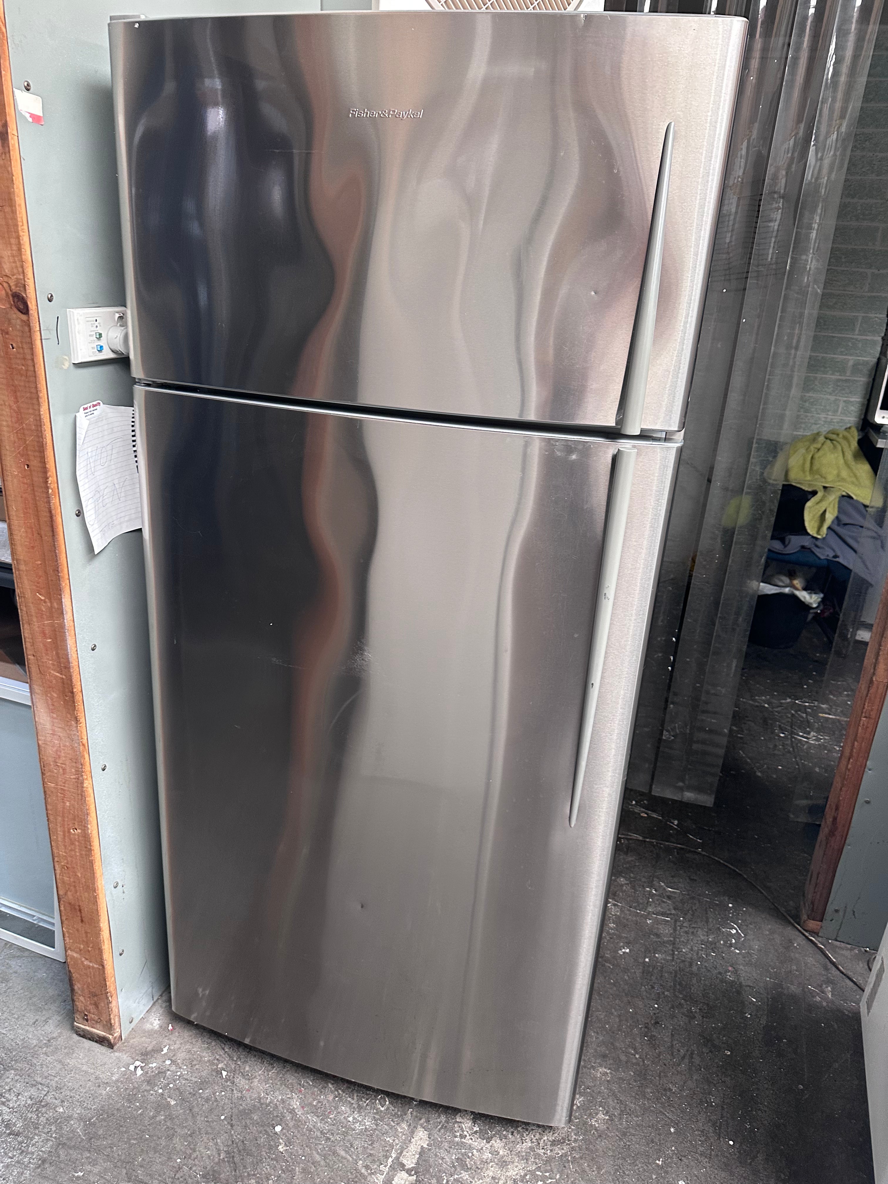 Fisher & Paykel 517L Top Mount Refrigerator - Energy Efficient, Stainless Steel, Spacious Freezer [Certified Refurbished] | Perfect for Large Families, Restaurants & Home Kitchens
