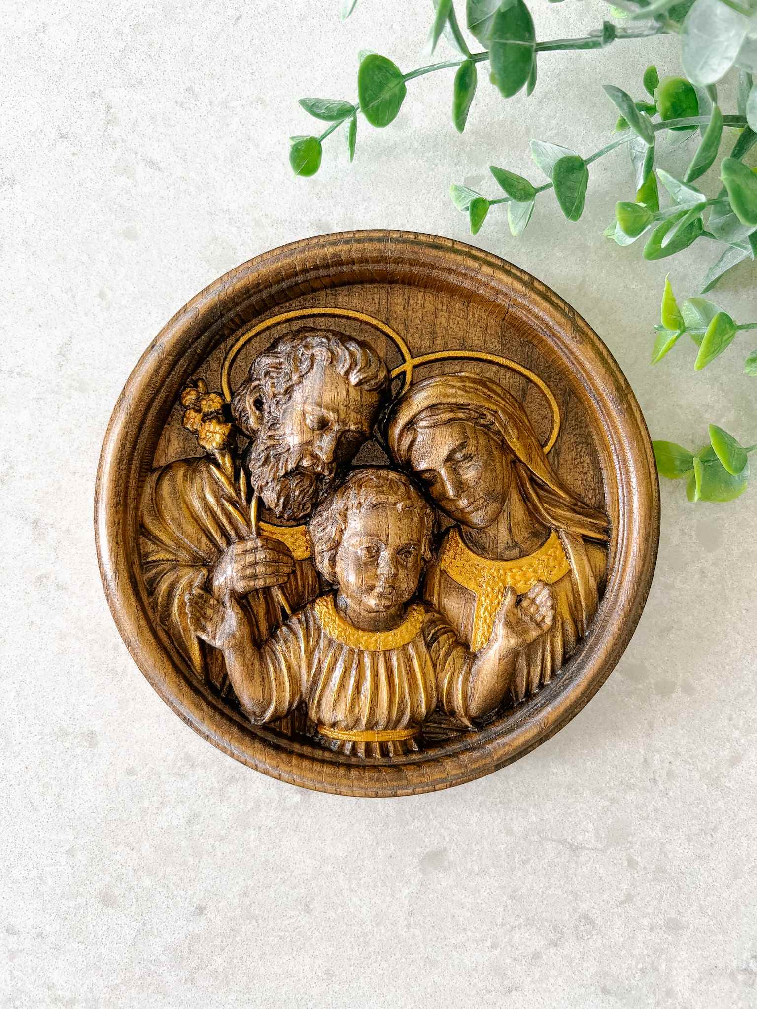 Holy Family Plaque - Elegant Gold Religious Wall Decor for Home, Church & Gifts | Perfect for Christmas, Baptism & Family Blessings
