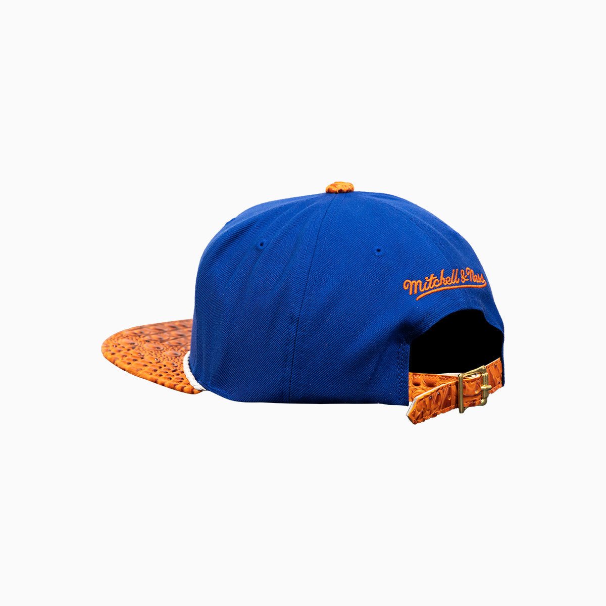 Breyer's Buck 50 New York Knicks Adjustable Baseball Cap with Genuine Leather Visor - Stylish NBA Fan Gear for Basketball Games & Streetwear Fashion