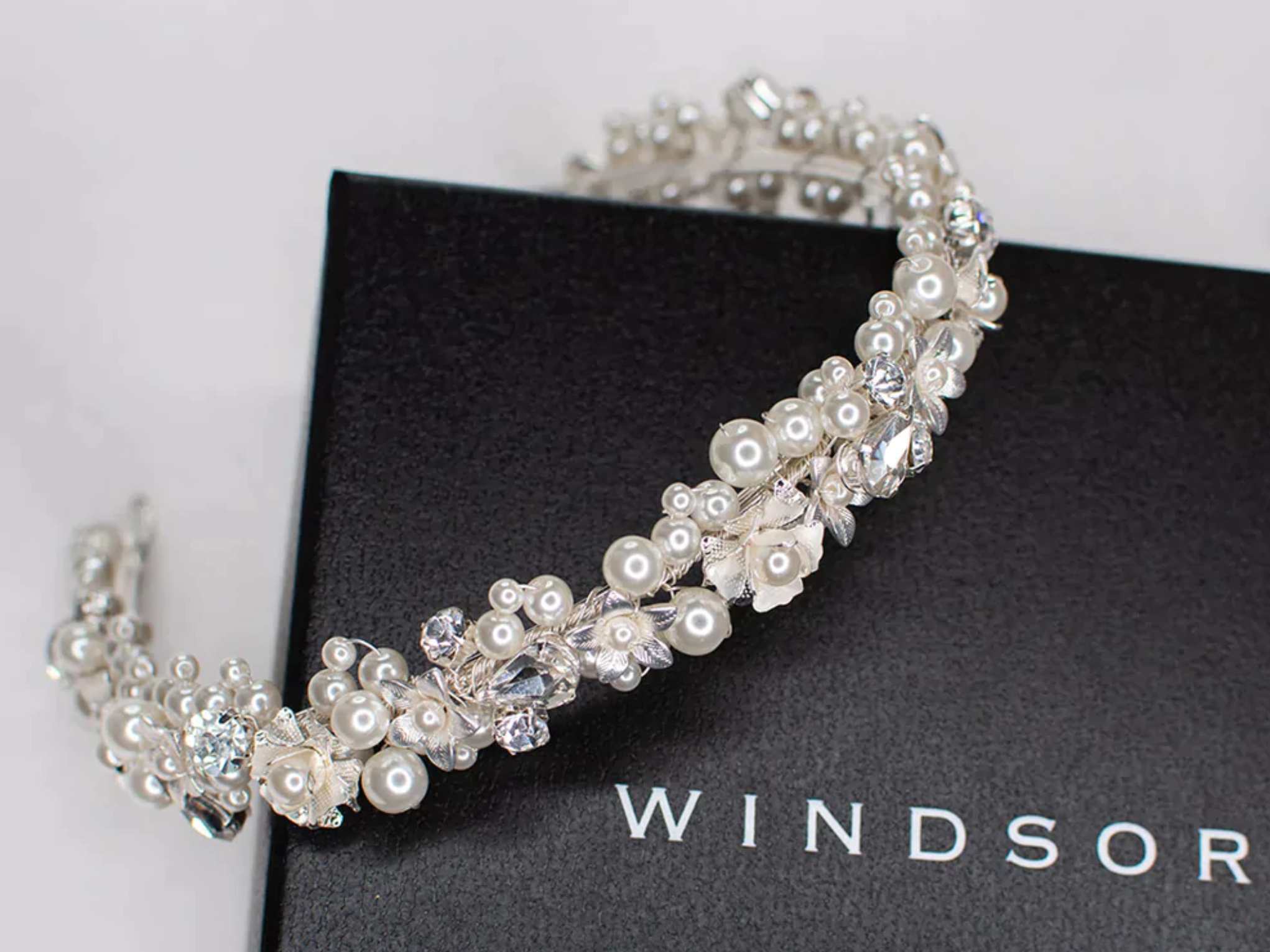 Kristy Pearl Crystal Floral Bridal Headband – Elegant Wedding Hair Accessory for Bride, Bridesmaids & Special Occasions | Perfect for Weddings, Prom & Formal Events