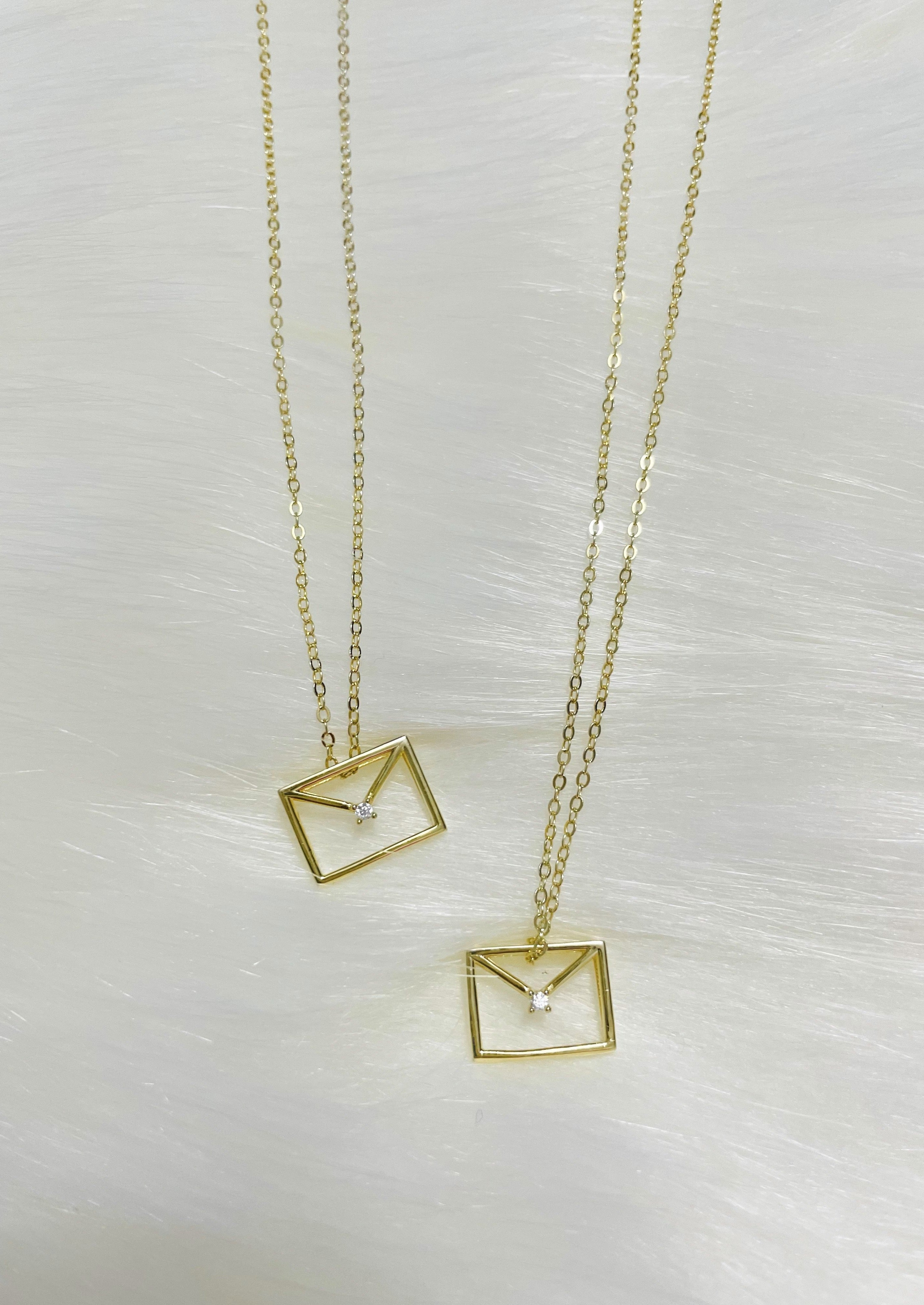 Elegant Gold Necklace for Women - 14K Gold Plated Envelope Pendant Necklace - Perfect for Valentine's Day, Anniversary & Birthday Gifts