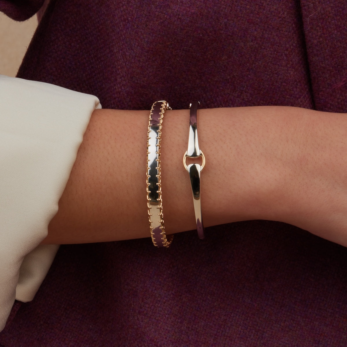 Mixed Metal Buckle Bracelet for Women - Adjustable Fashion Jewelry for Casual & Party Wear - Trendy Bangle for Everyday Style & Special Occasions