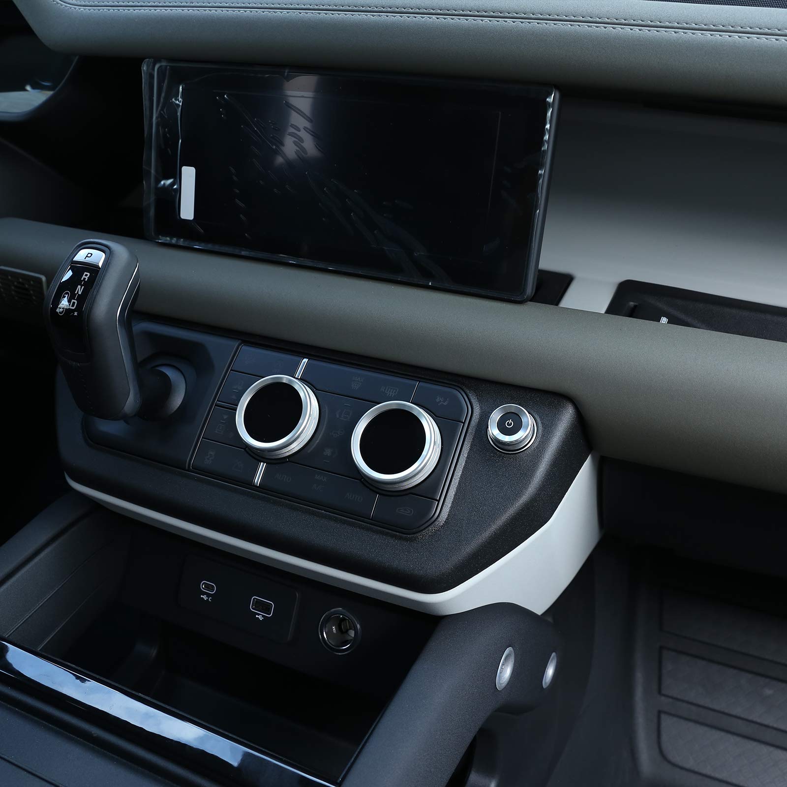 Premium Aluminum Alloy Car Interior AC & Volume Knob Covers - Compatible with 2020 Land Rover Defender 110 - Stylish Silver Trim Accessories | Perfect for Customization & Interior Protection