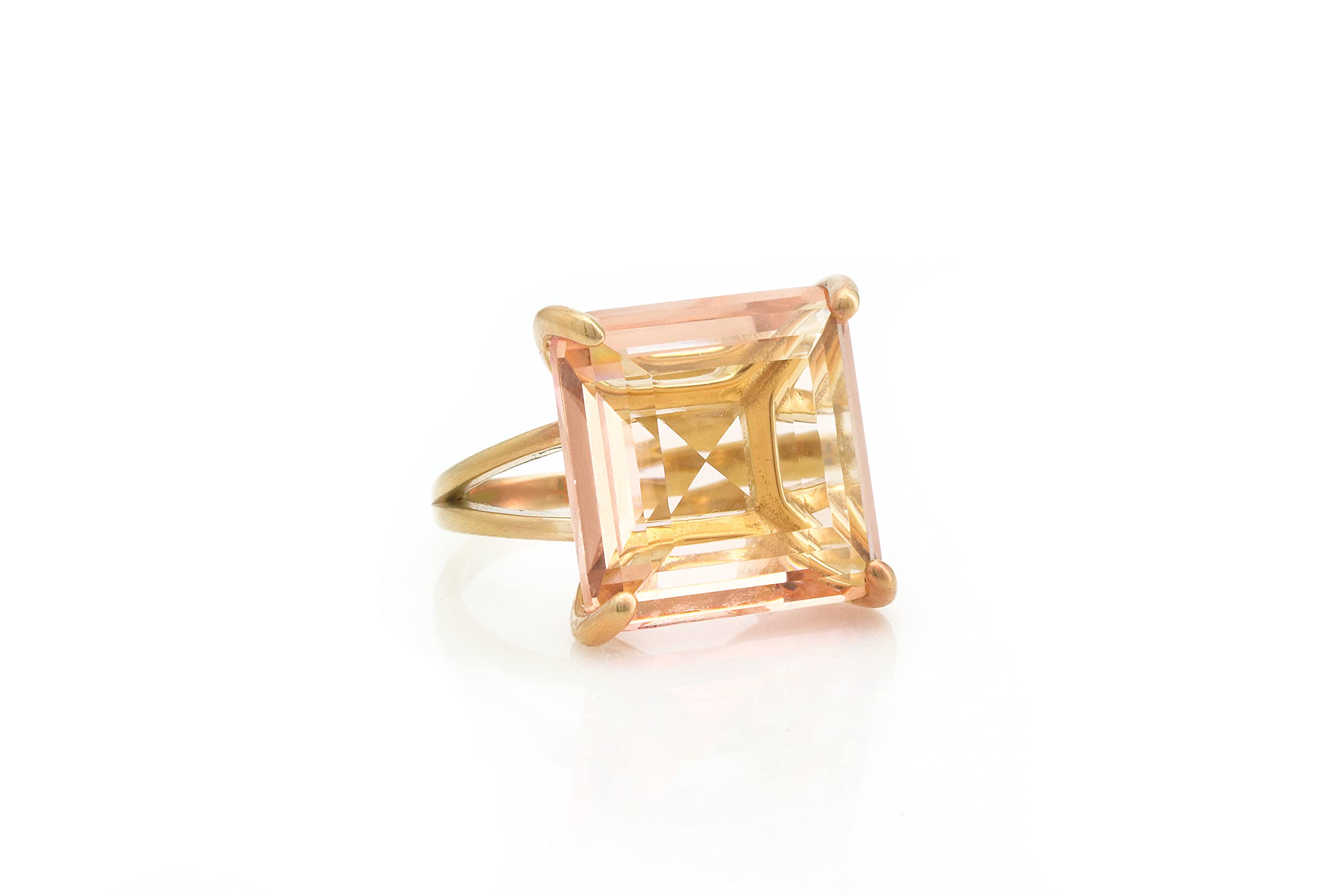 Anemone Morganite Square Ring – Elegant Large Gemstone Engagement Ring, Customizable Size & Engraving – Perfect for Proposals, Anniversaries & Special Occasions – Comes with Luxury Gift Box