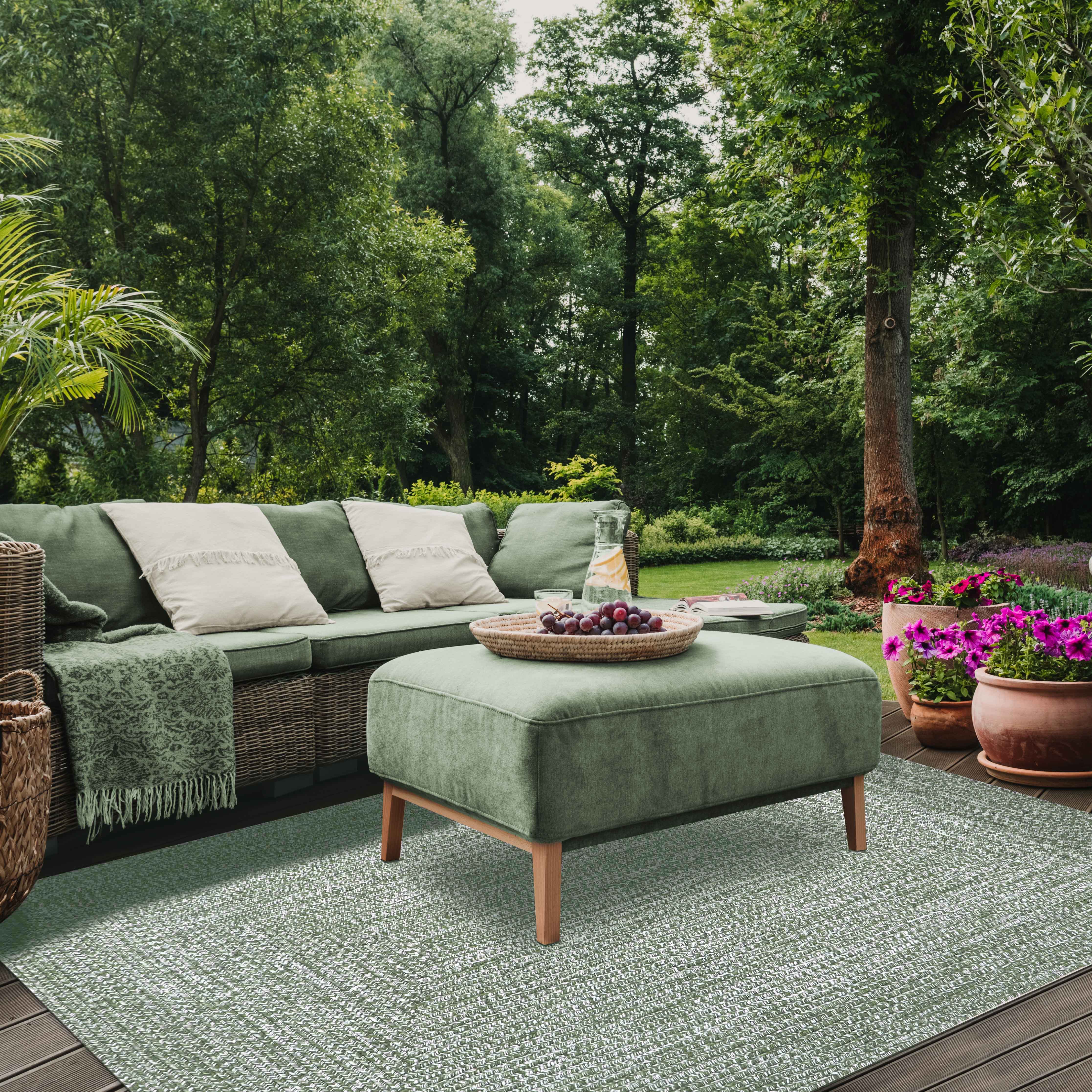 Bohemian Two-Tone Braided Area Rug - Soft Indoor/Outdoor Carpet for Living Room, Bedroom, Patio & Deck - Non-Slip Floor Mat for Home Decor