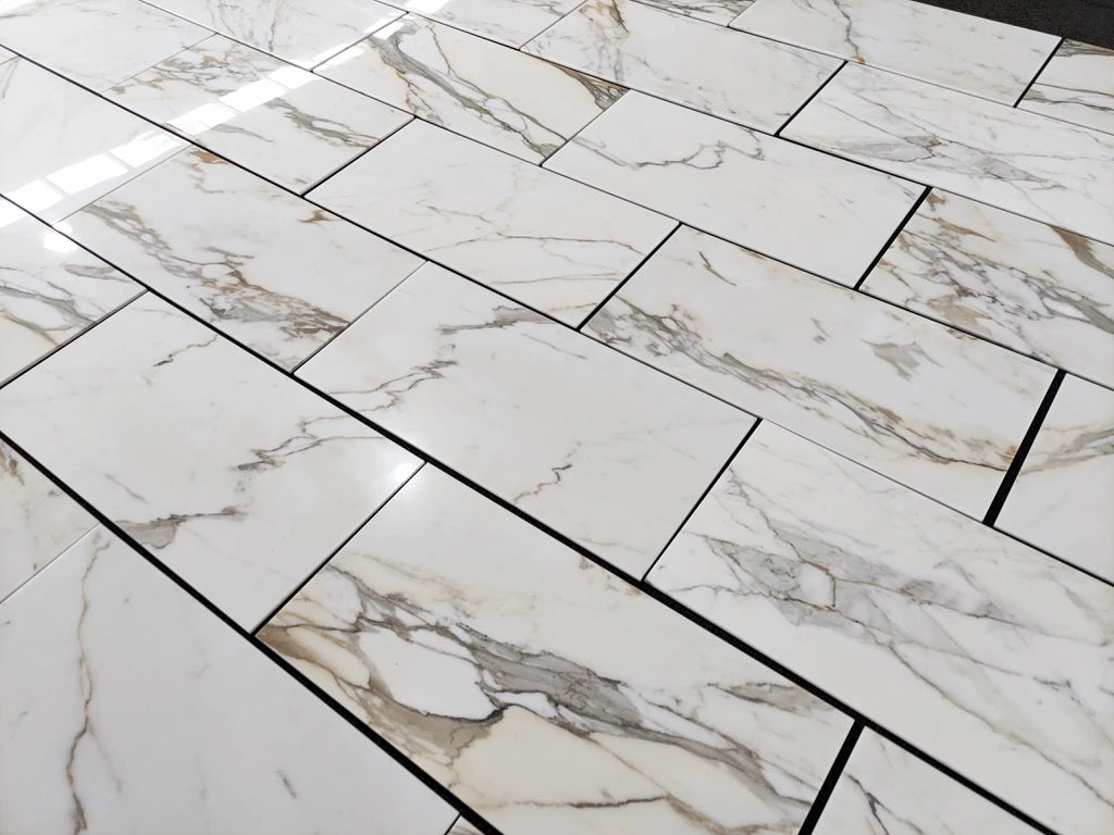 Premium Calacatta Gold Marble Tile 18