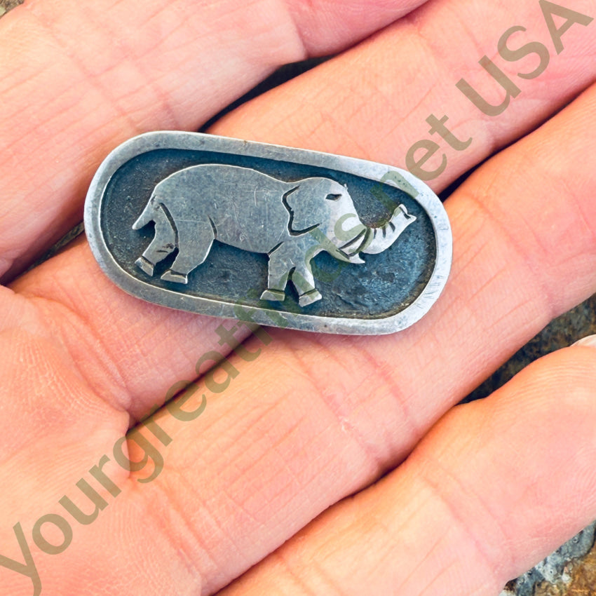 925 Sterling Silver Elephant Brooch Pin - Elegant Animal Jewelry for Women - Perfect for Gifts, Parties & Special Occasions