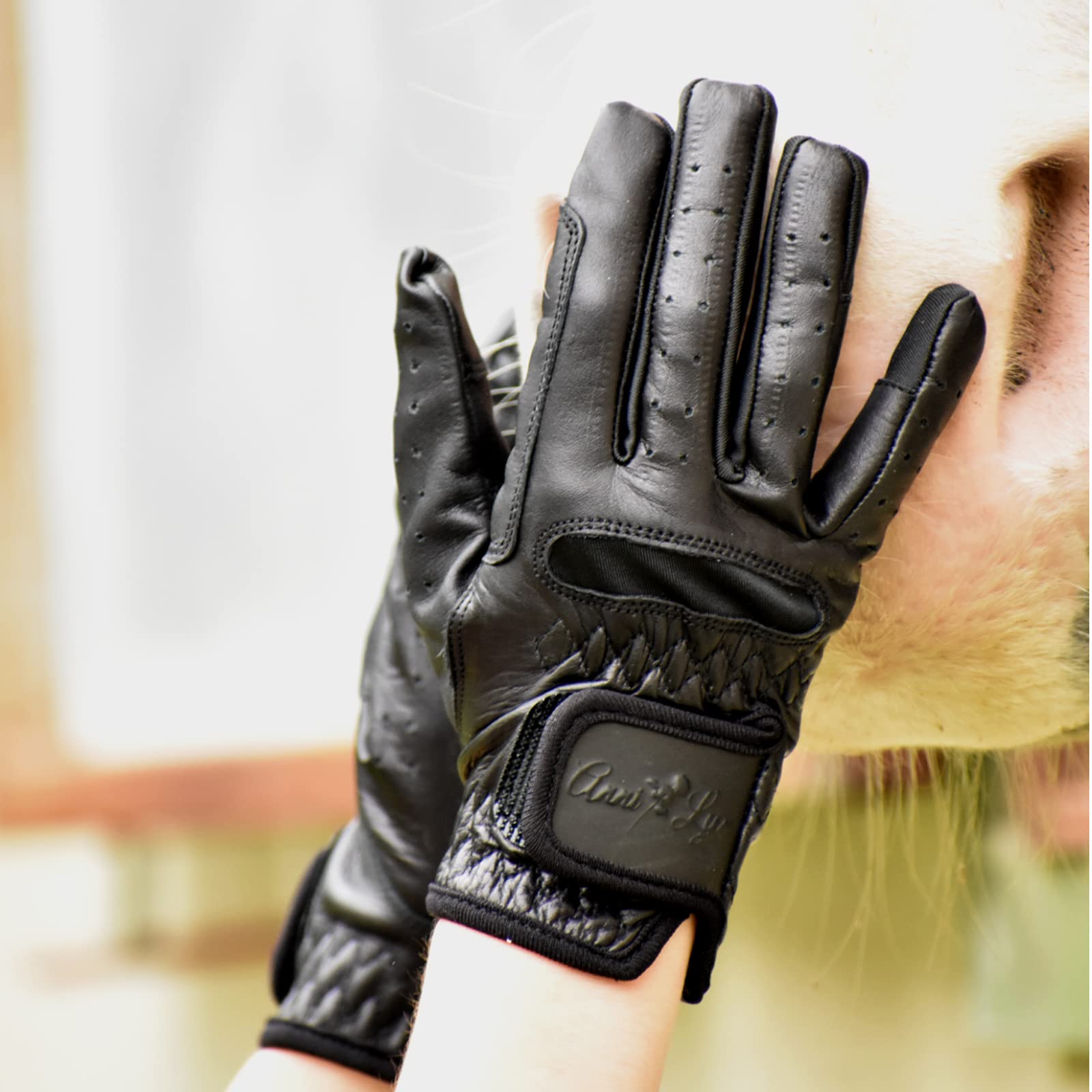 Anni Lyn Sportswear Kids' Endura Pro Show Gloves - Durable Equestrian Riding Gloves for Horseback Riding, Training & Competitions | Perfect Fit for Young Riders