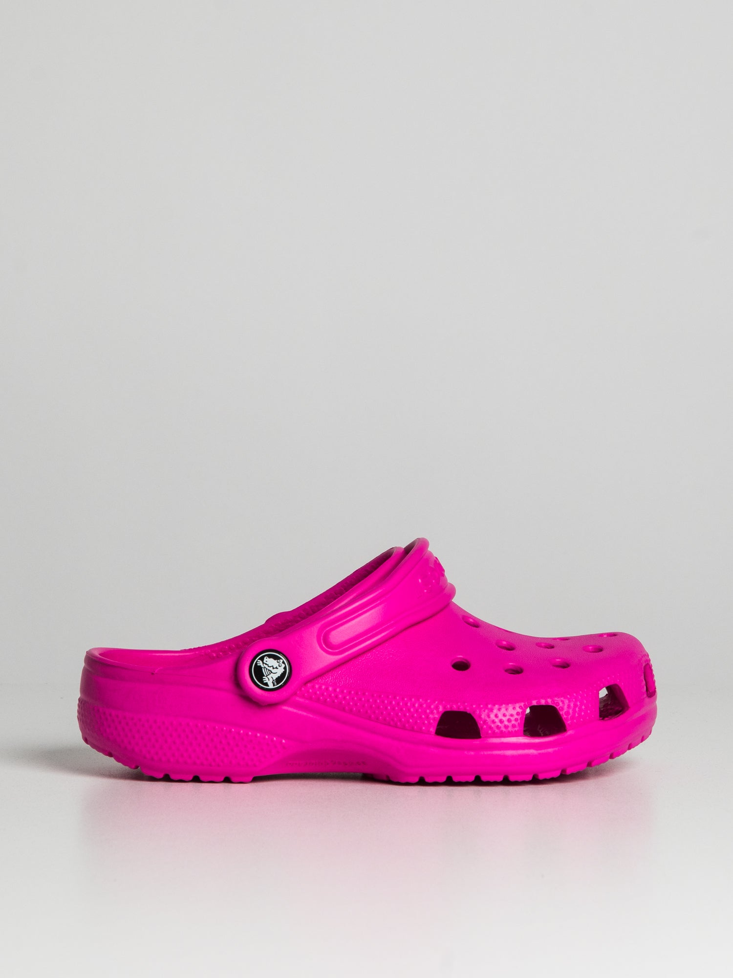 Crocs Classic Clog for Kids - Comfortable & Lightweight Water Shoes for Boys & Girls - Perfect for Beach, Pool, and Outdoor Play
