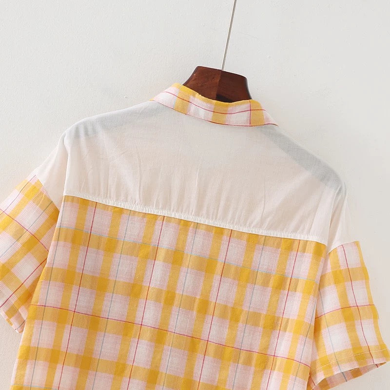 Stylish Women's Plaid Shirt - Summer Short Sleeve Thin Button Down Top for Casual Outings & Beach Cover Ups