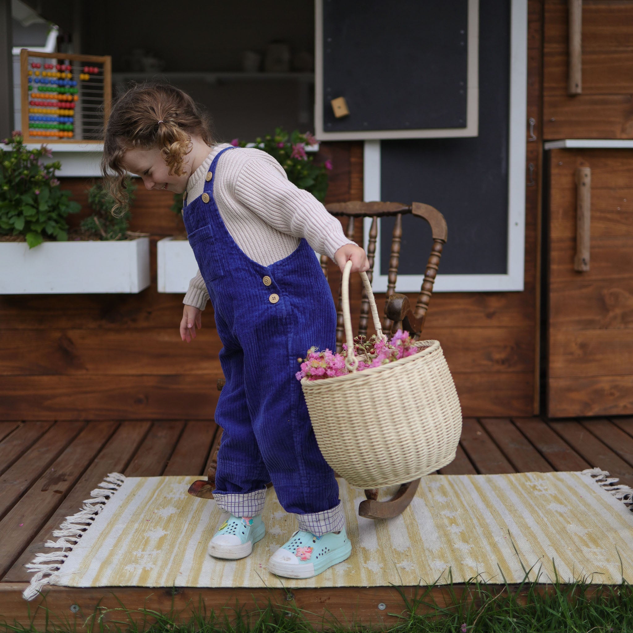 Straw Gathering Basket - Handwoven Natural Fiber Storage Basket for Picnics, Laundry, and Home Decor | Perfect for Farmhouse, Boho, and Rustic Style