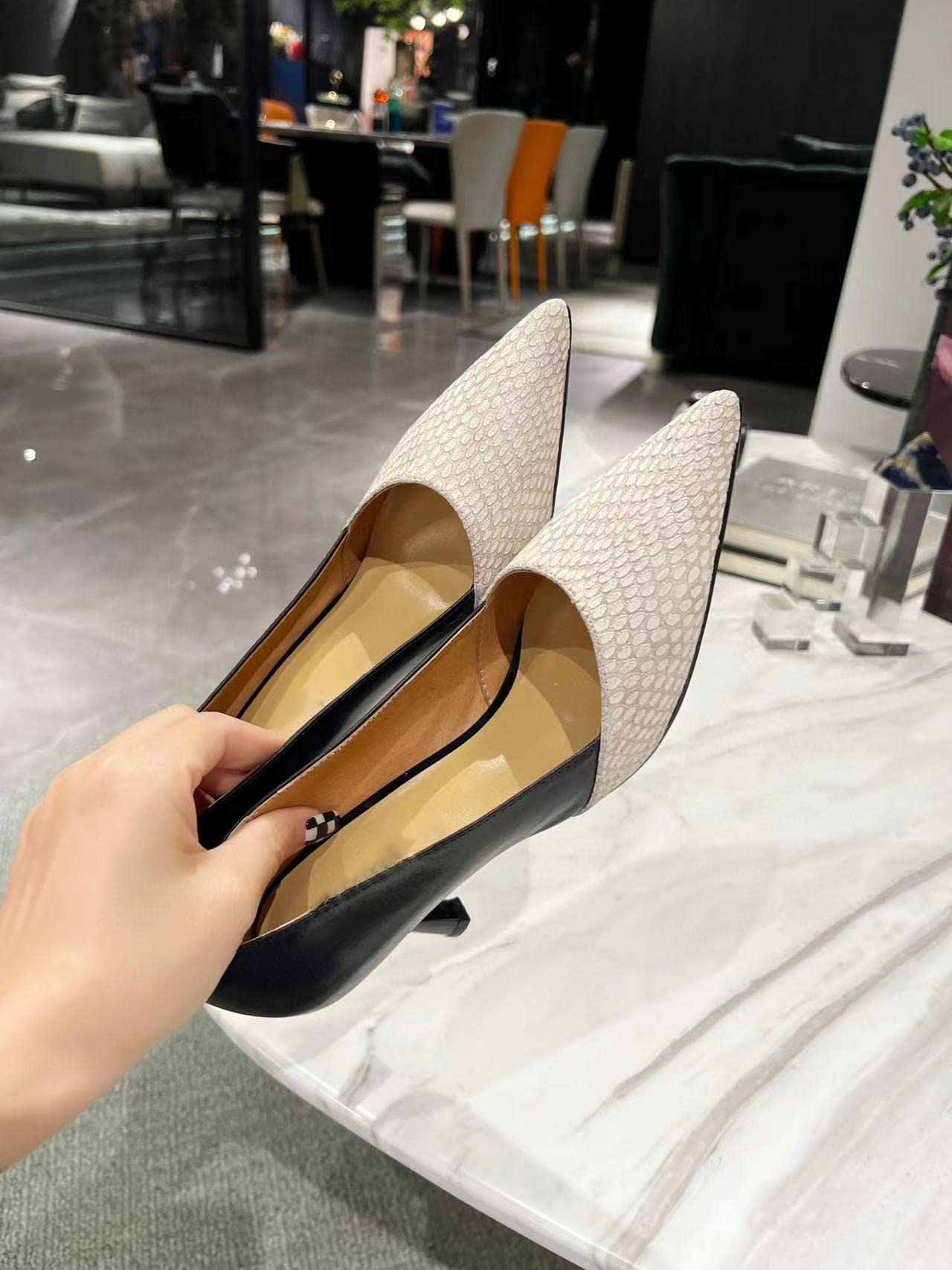 Mengchengying Women's Kitten Heels - Pointed Toe Pumps Slip On Dress Shoes - Leather Mid High Heels for Work, Office & Party Wear - Comfortable Professional Stiletto Heels for Women