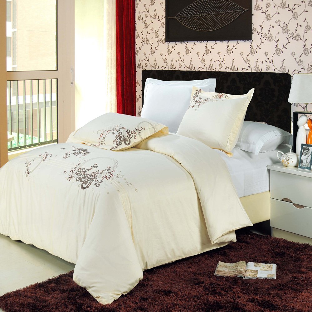 Sophia Embroidered 8-Piece King Size Bed in a Bag Comforter Set - 100% Cotton 300 Thread Count, Includes 4-Piece Sheet Set + 3-Piece Duvet Cover + Down Alternative Comforter - Luxury Bedding for Master Bedroom, Guest Room & Hotel Style Decor