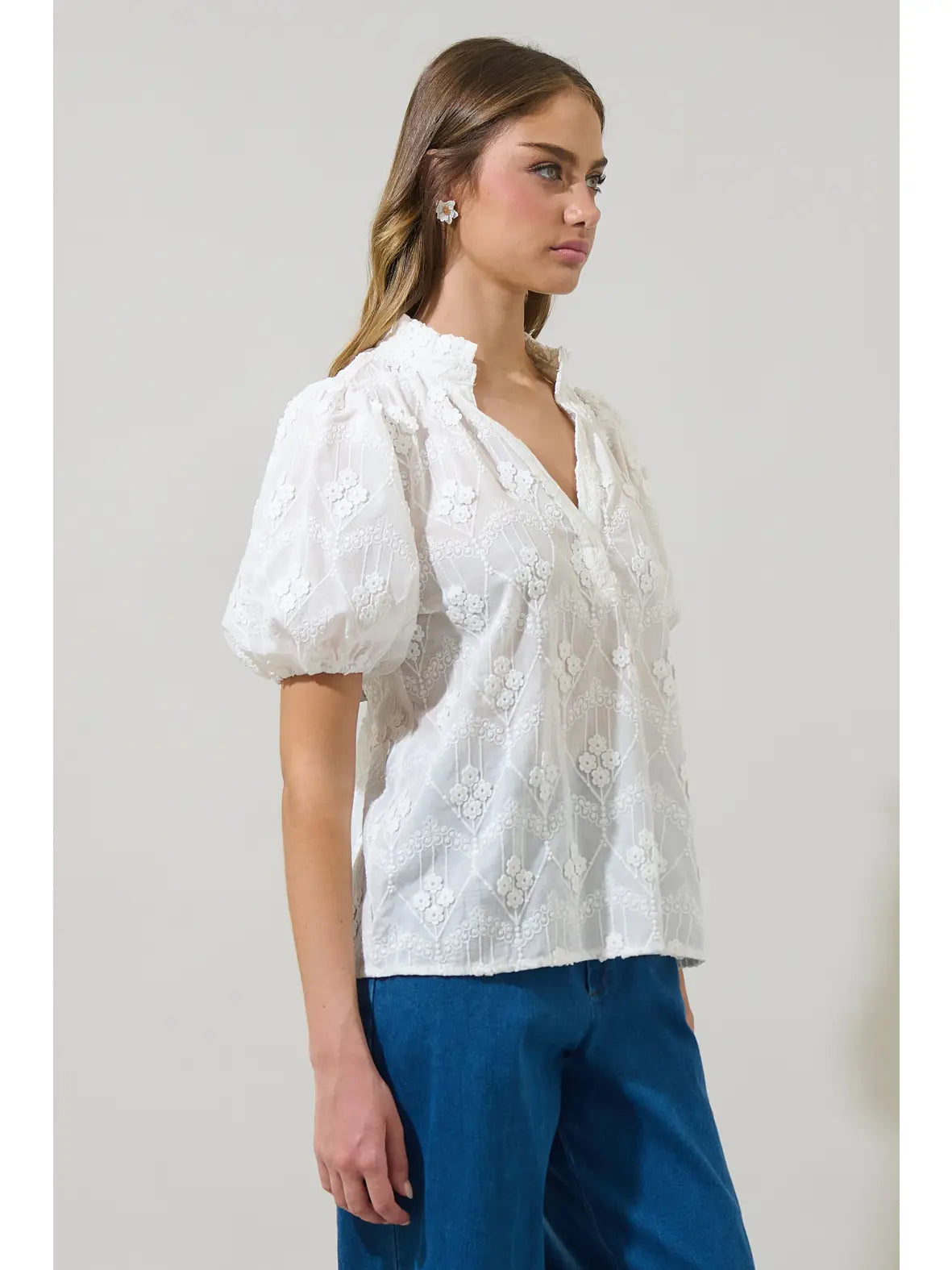 Joicy Embroidered Women's Blouse - Elegant Floral Embroidered Tops for Casual Wear & Summer Outfits