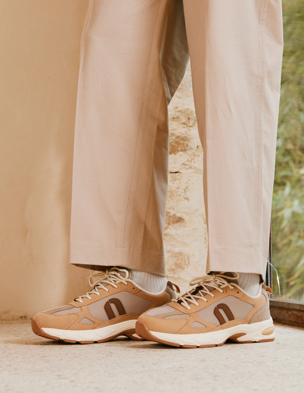 Max Low Baskets in Beige - Stylish and Comfortable Casual Sneakers for Women | Perfect for Everyday Wear, Running Errands, and Light Walking