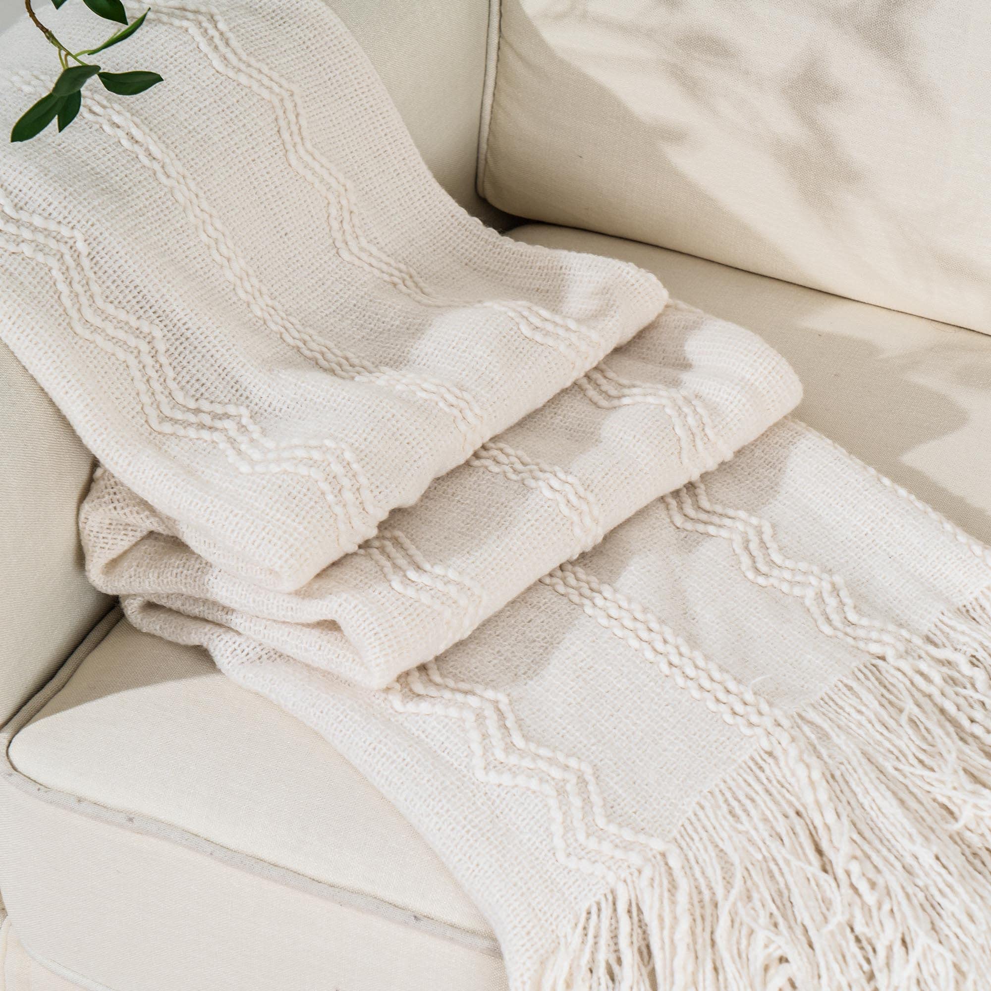 BATTILO HOME Cream Boho Throw Blanket 50