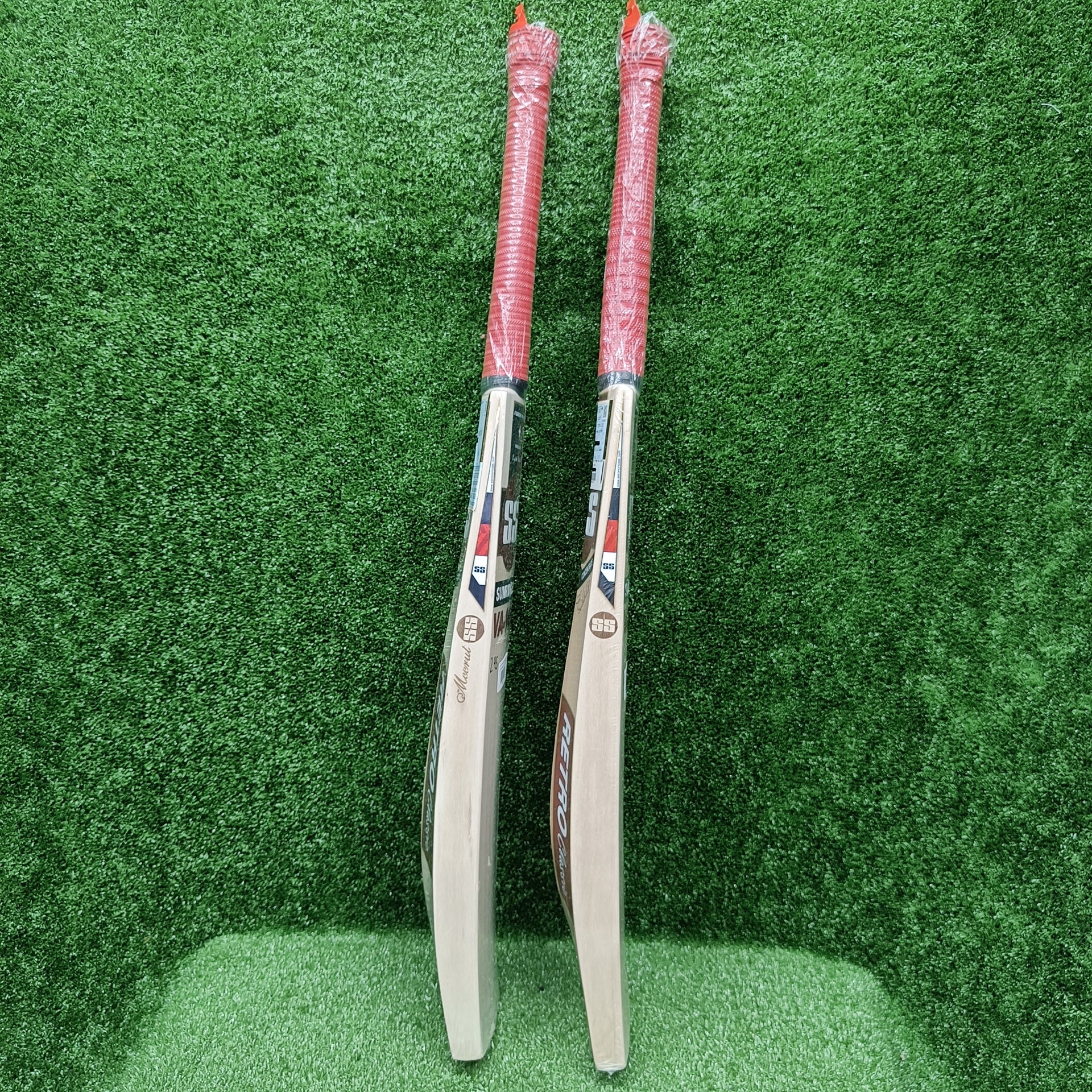 Premium SS VA 900 Retro Classic Elite English Willow Cricket Bat - Professional Grade for Matches & Training - Perfect for Cricket Enthusiasts & Club Players