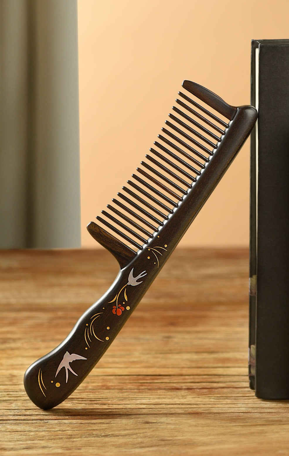 Swallow Hair Comb - Vintage Style Hair Accessory for Women, Detangling & Styling - Perfect for Weddings, Parties & Everyday Use