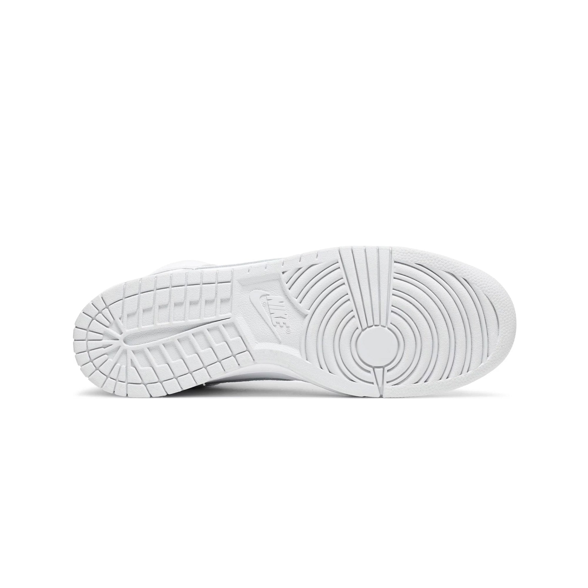 Nike Dunk High SP 'Pure Platinum' - Premium Basketball Shoes for Men & Women - Stylish Sneakers for Casual Wear, Street Fashion & Sports