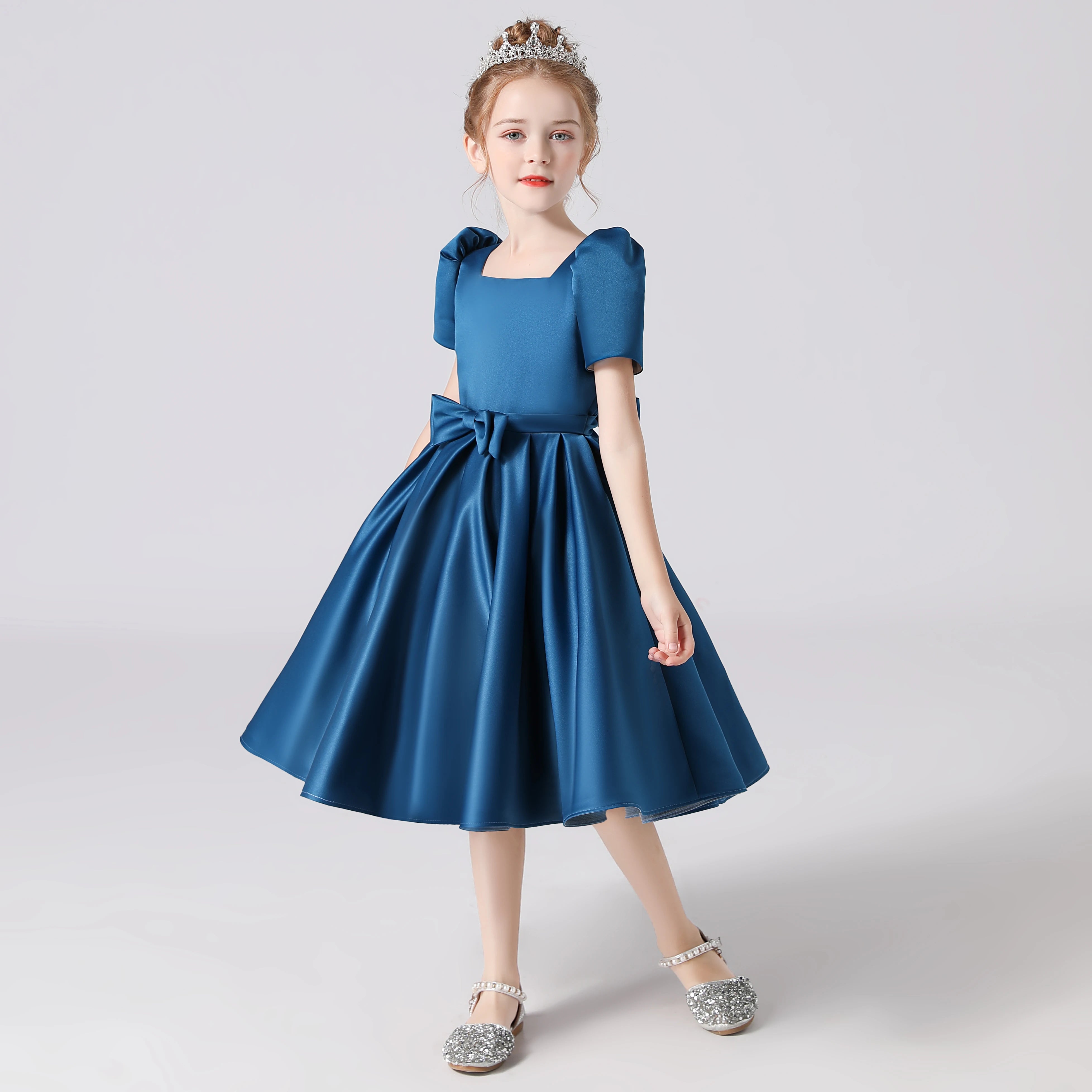 Elegant Satin Short Junior Dress for Formal Evening Party - Knee Length Girls' Party Dress for Prom, Homecoming, and Special Occasions