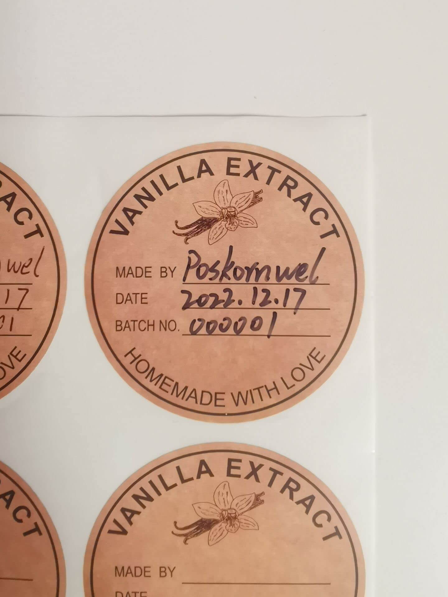 2 Inch 300 PCS Vanilla Extract Labels - Premium Homemade Vanilla Stickers for Handcrafted Vanilla Bottles, Kitchen Pantry & Mason Jars - Perfect for DIY Vanilla Extract Gifts & Home Canning Organization