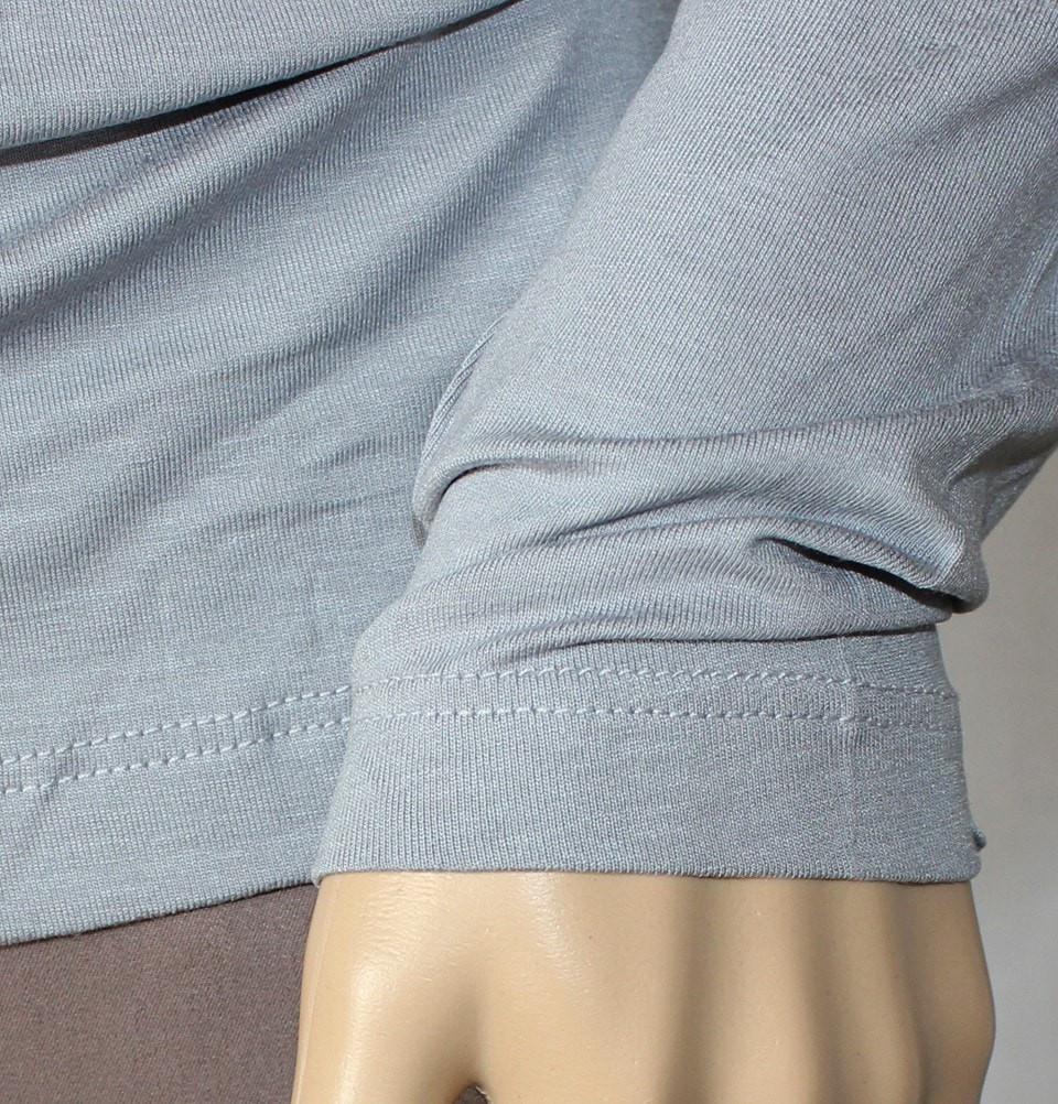 Comfortable Plain Jersey Undershirt for Men & Women - Soft Grey Cotton Basic Tee - Perfect for Layering, Casual Wear & Everyday Comfort