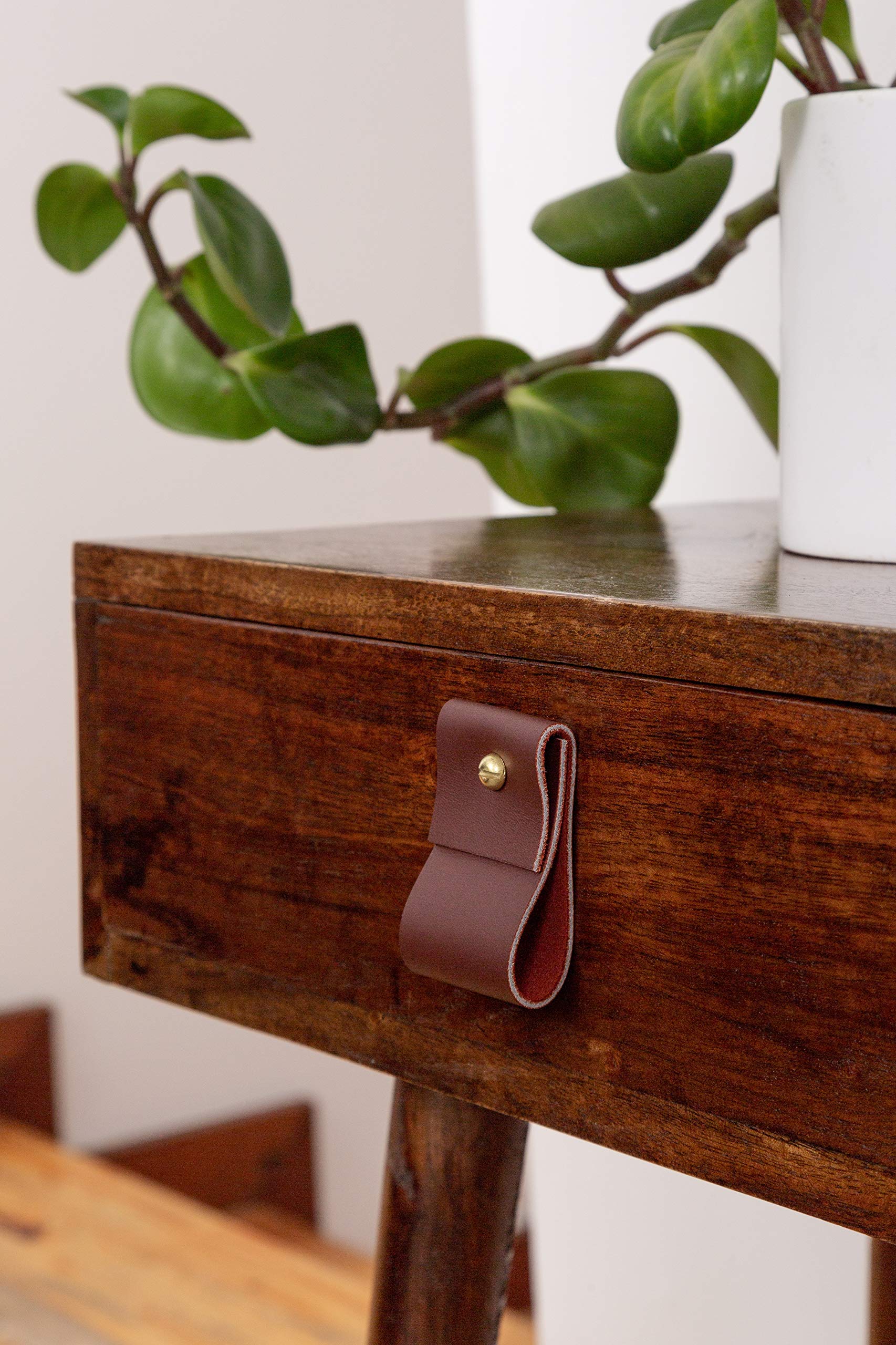 KEYAIIRA - Minimalist Leather and Brass Drawer Pulls - Modern Cabinet Handles for Kitchen, Dresser & Farmhouse Furniture - Scandinavian Style Hardware for Cabinets, Wardrobes & Home Decor