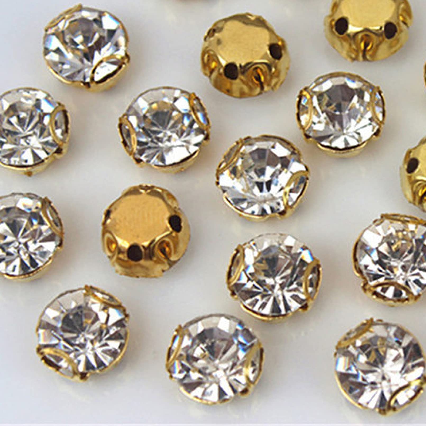 30pcs DIY Mixed Shape Clear Glass Sew-on Claw Rhinestones for Wedding Dresses, Costumes & DIY Crafts - Perfect for Bridal Accessories, Cosplay and Jewelry Making