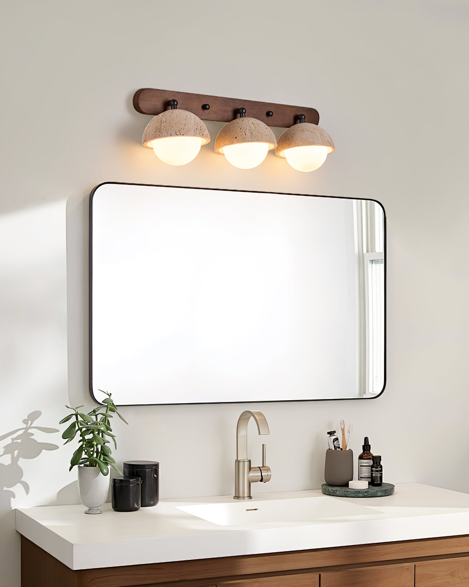 Modern Globe Accent Wall Lamp - Stylish Decorative Lighting for Living Room, Bedroom & Office - Perfect for Ambient & Task Lighting