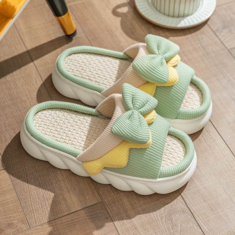 Cloud Kissed Bow Slippers - Soft Plush House Shoes for Women | Cozy Indoor & Lounge Wear for Relaxing at Home