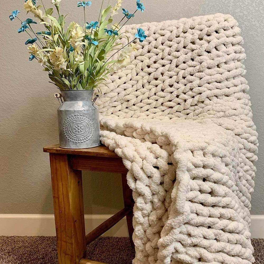Soft Handwoven Chenille Weighted Blanket - 80x100cm Cozy Knit Throw for Bed, Sofa & Chair | Warm Home Decor, Yoga Mat Cover | Chunky Knit Blanket in White