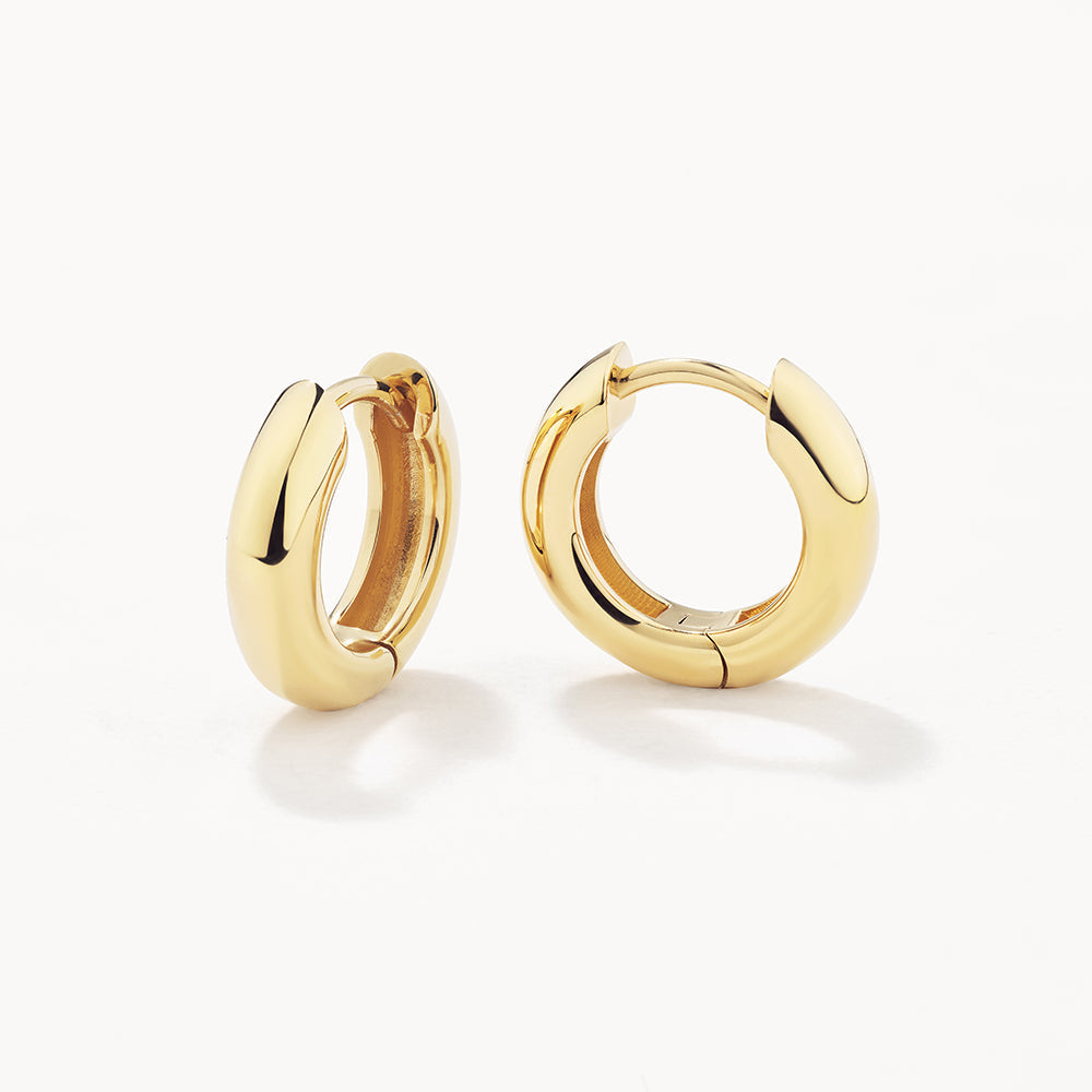 Mini Gold Hoop Earrings for Women - Dainty Curve Huggie Earrings for Everyday Wear & Special Occasions